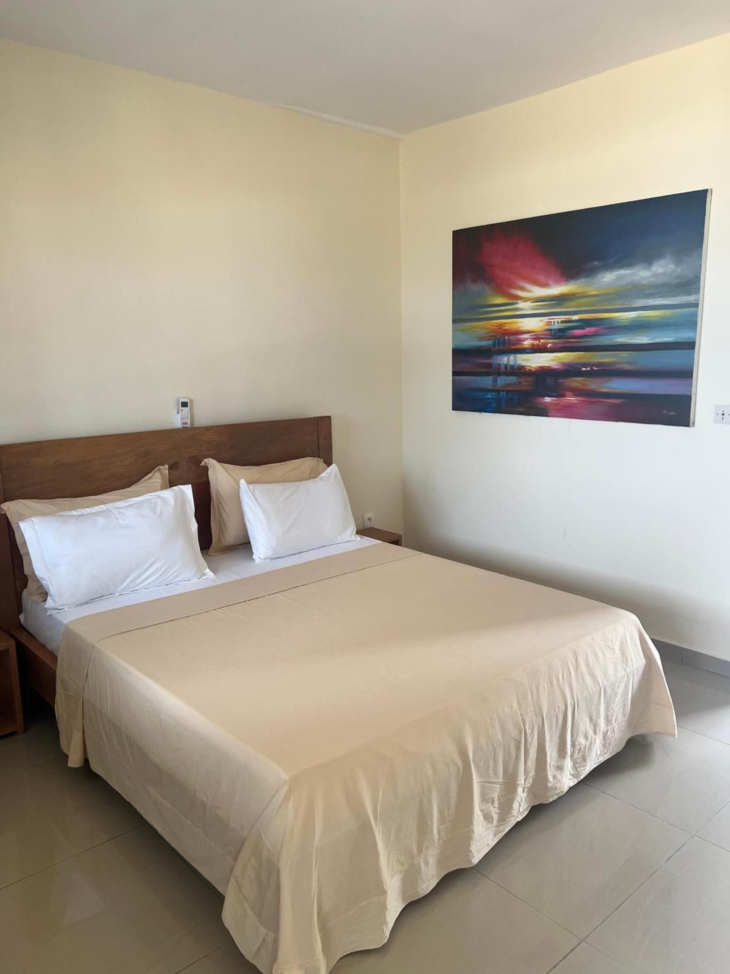 Hotel Restaurant Lounge Madiana Plage Deluxe Double Room with Balcony and Sea View