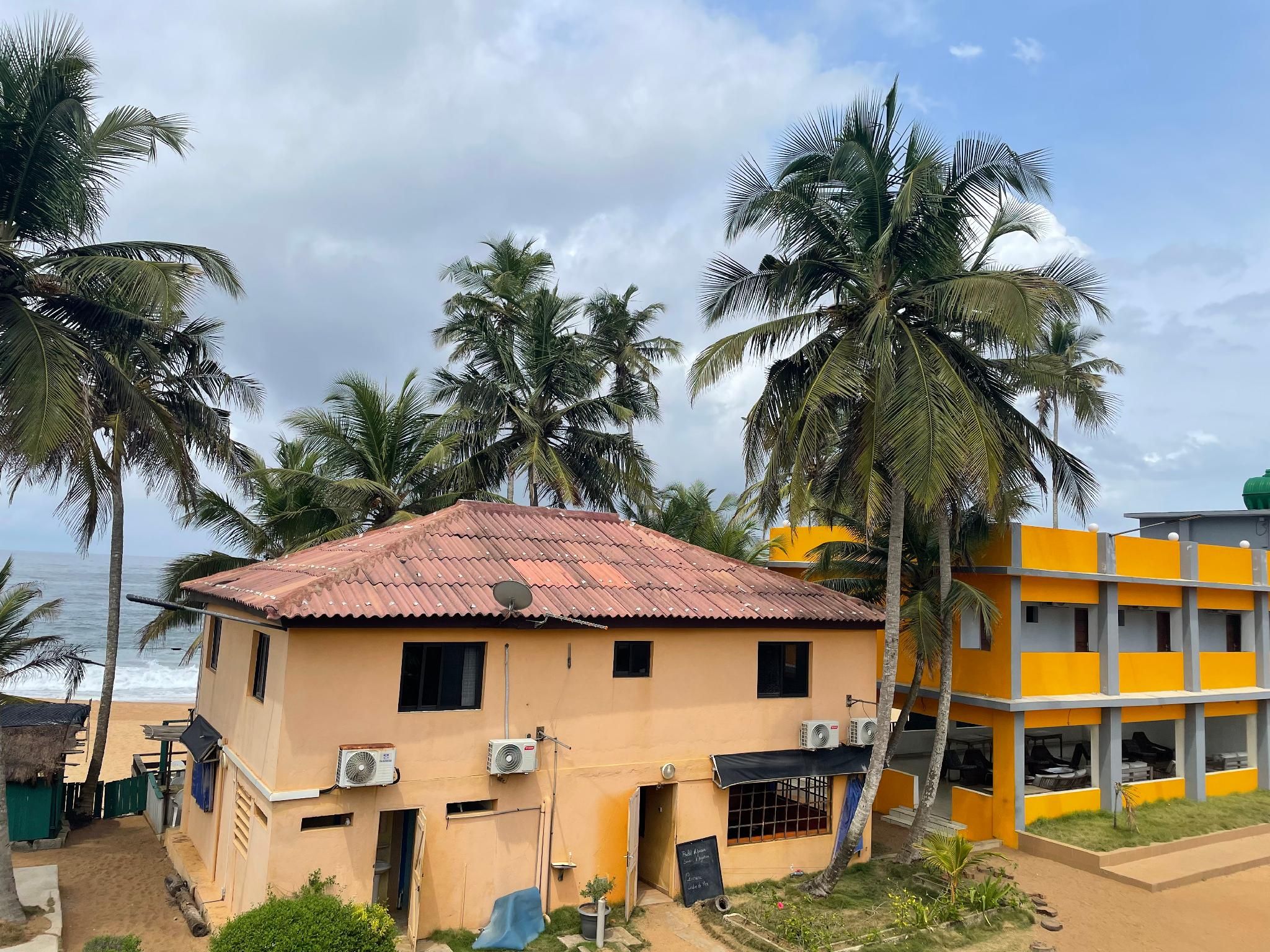 Hotel Restaurant Lounge Madiana Plage