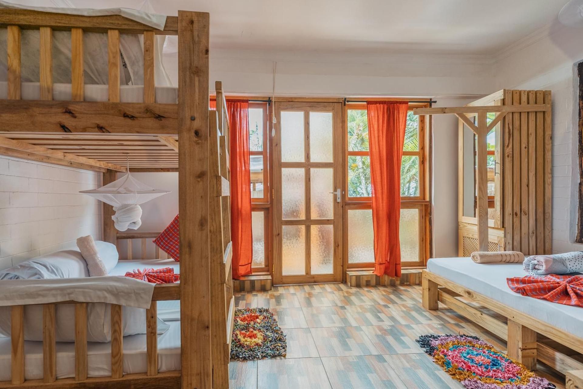 Triple Room with Private Bathroom