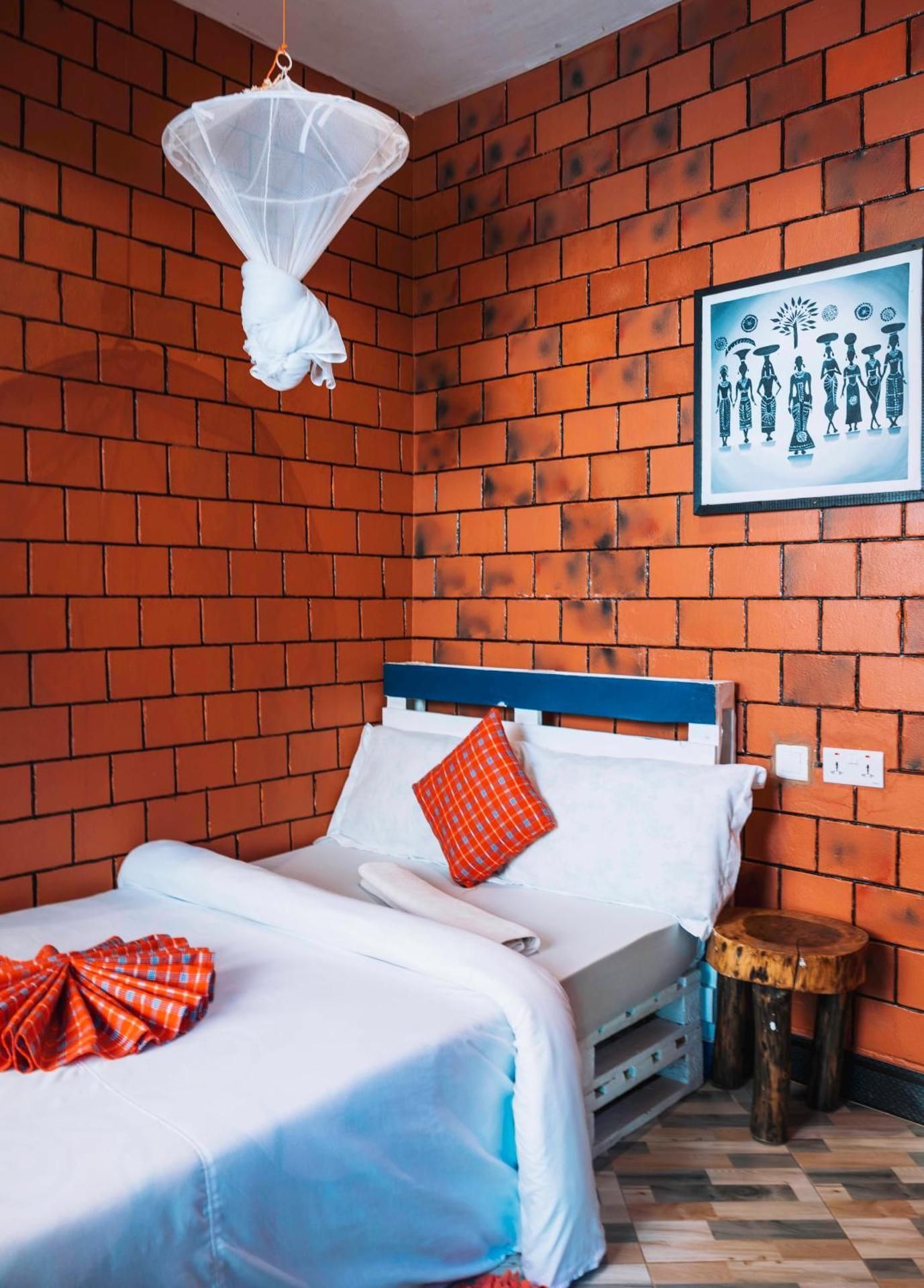 Single Room With Private Bathroom