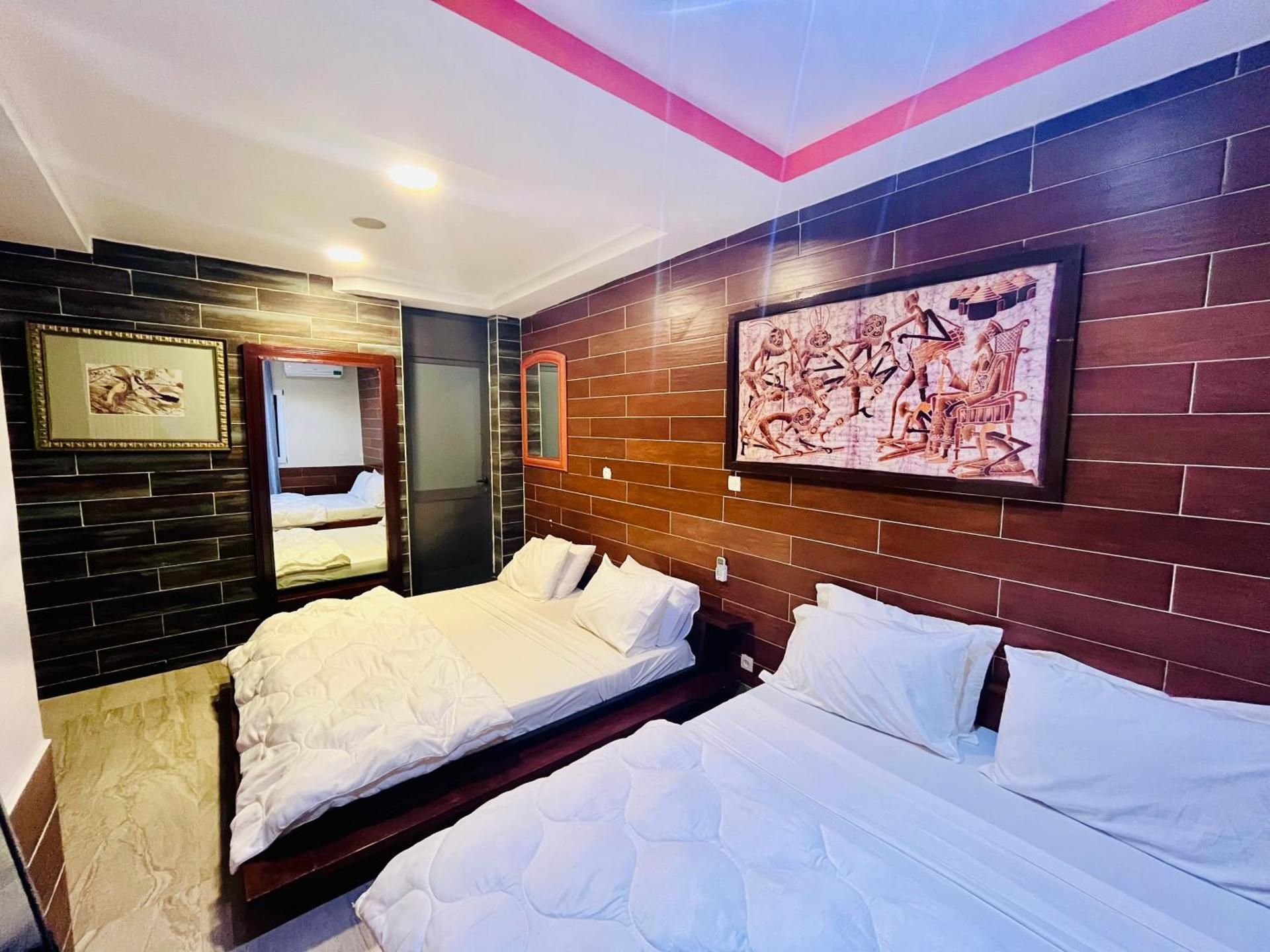 Queen Room with Two Queen Beds - Disability Access