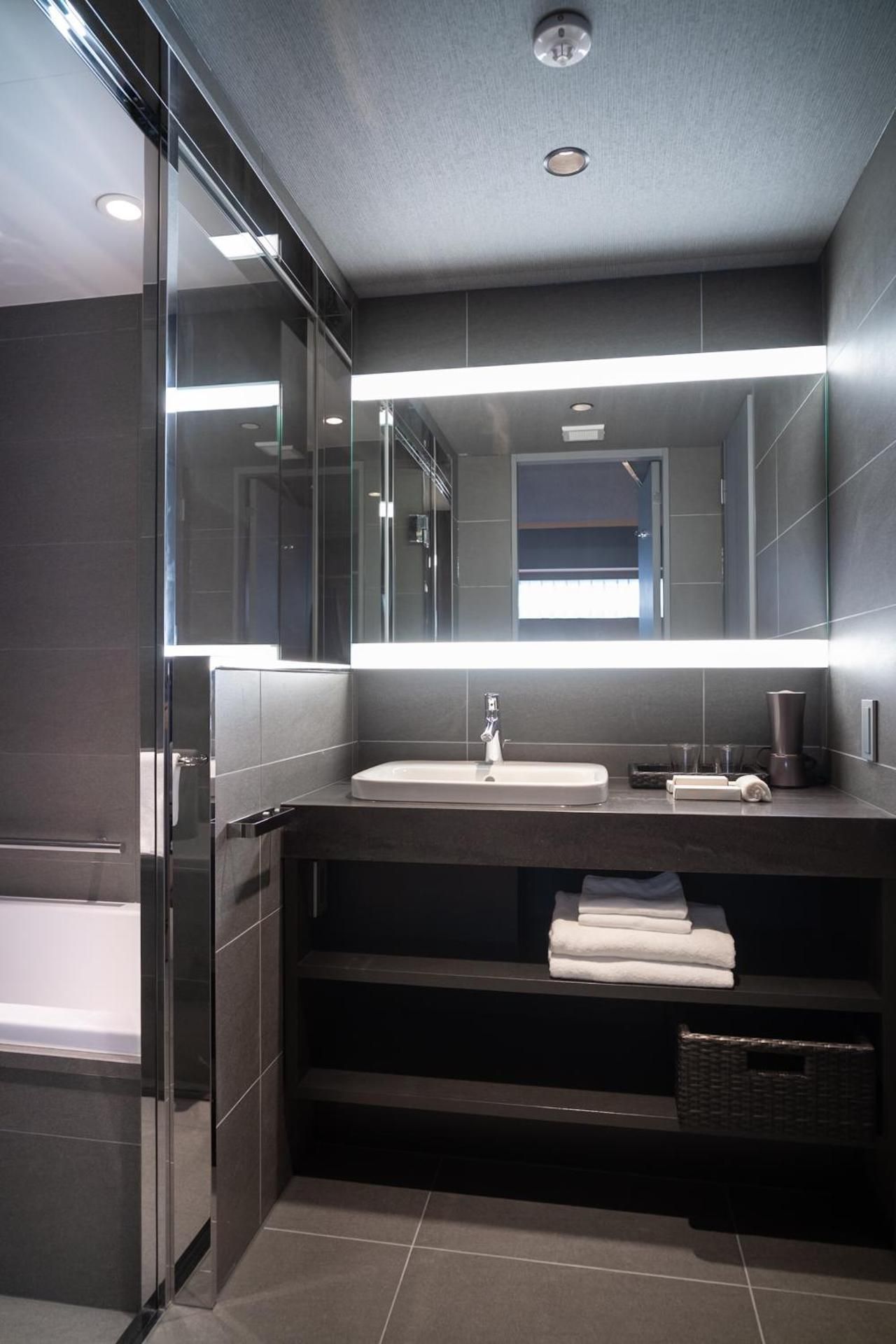 Large Twin Room