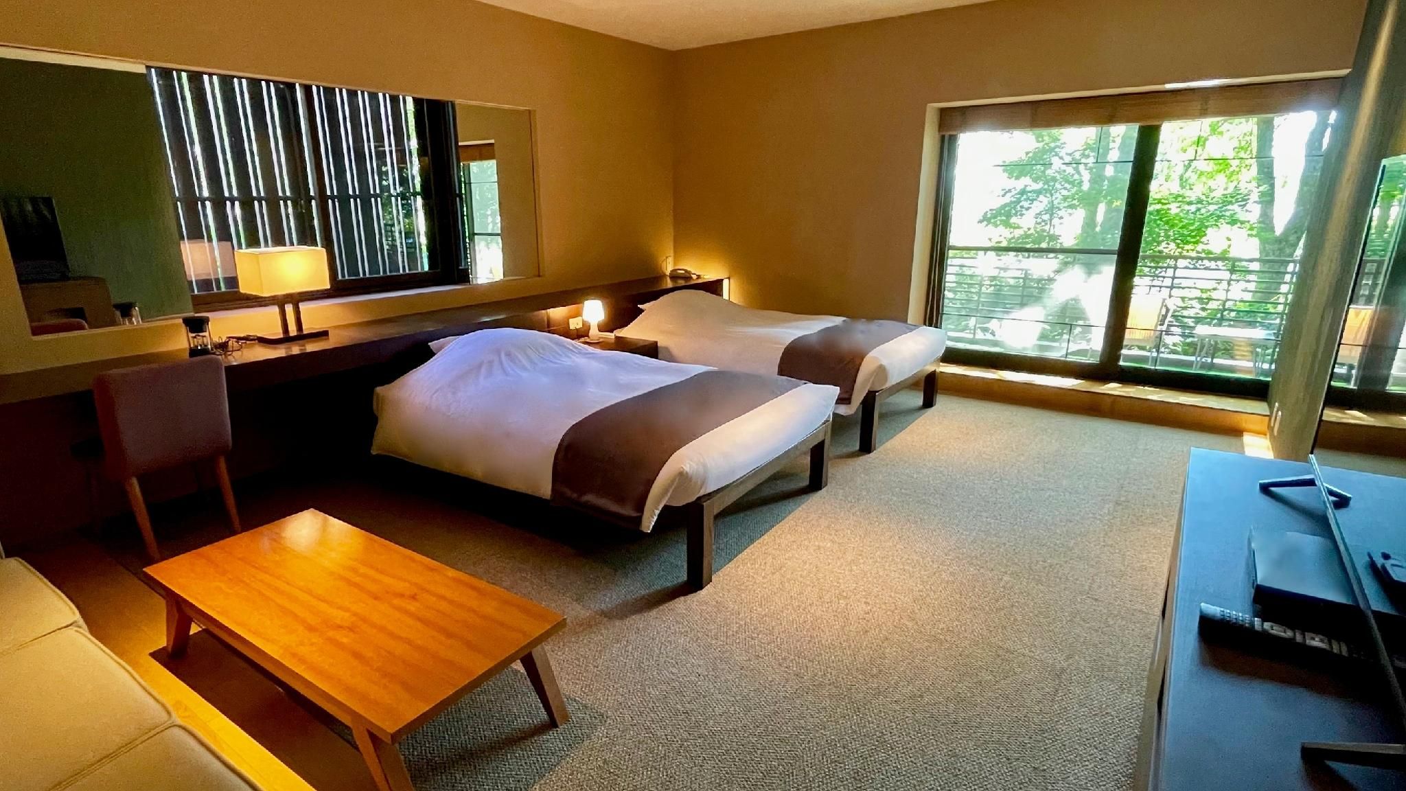 Deluxe Room with Jacuzzi