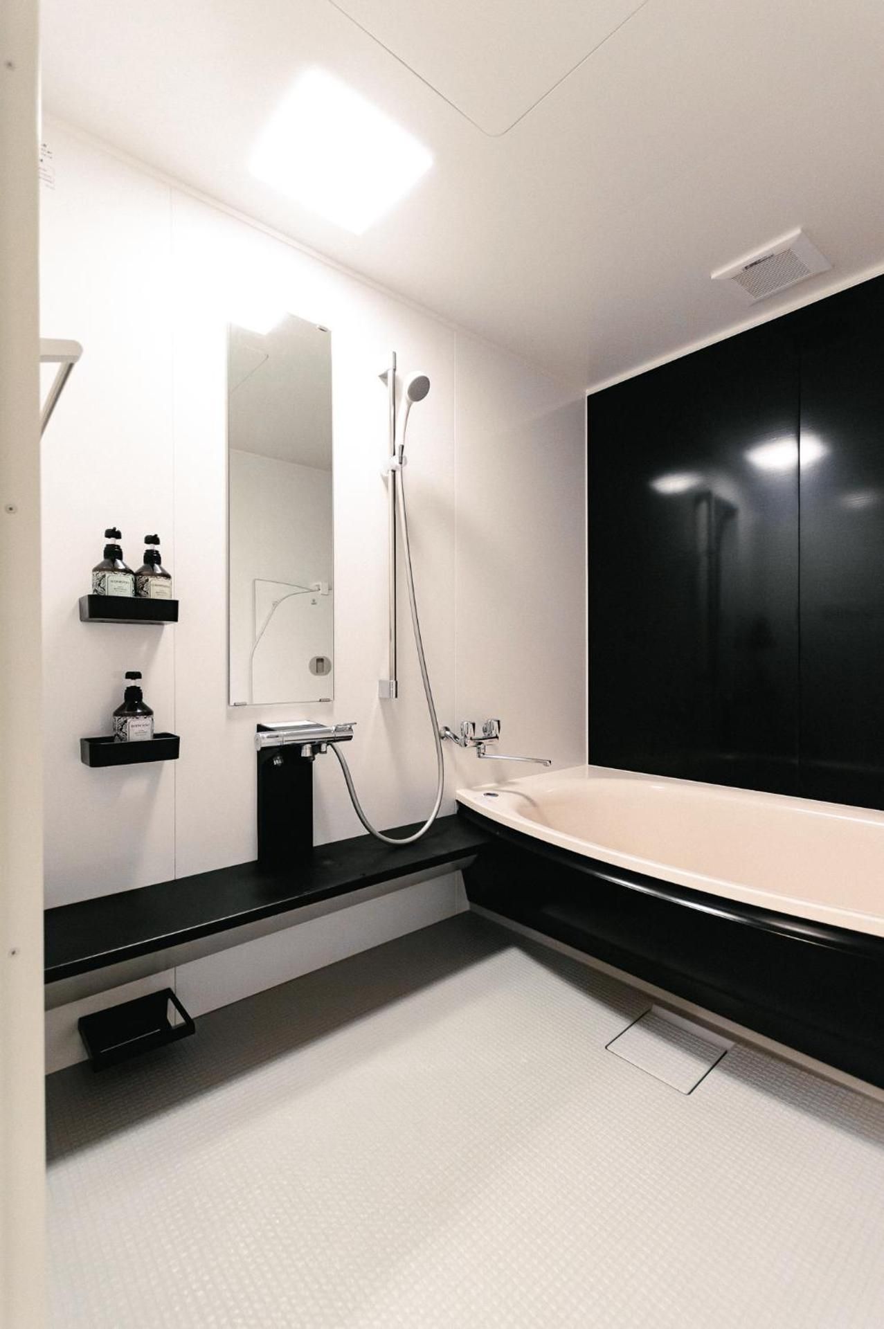Japanese-Style Room