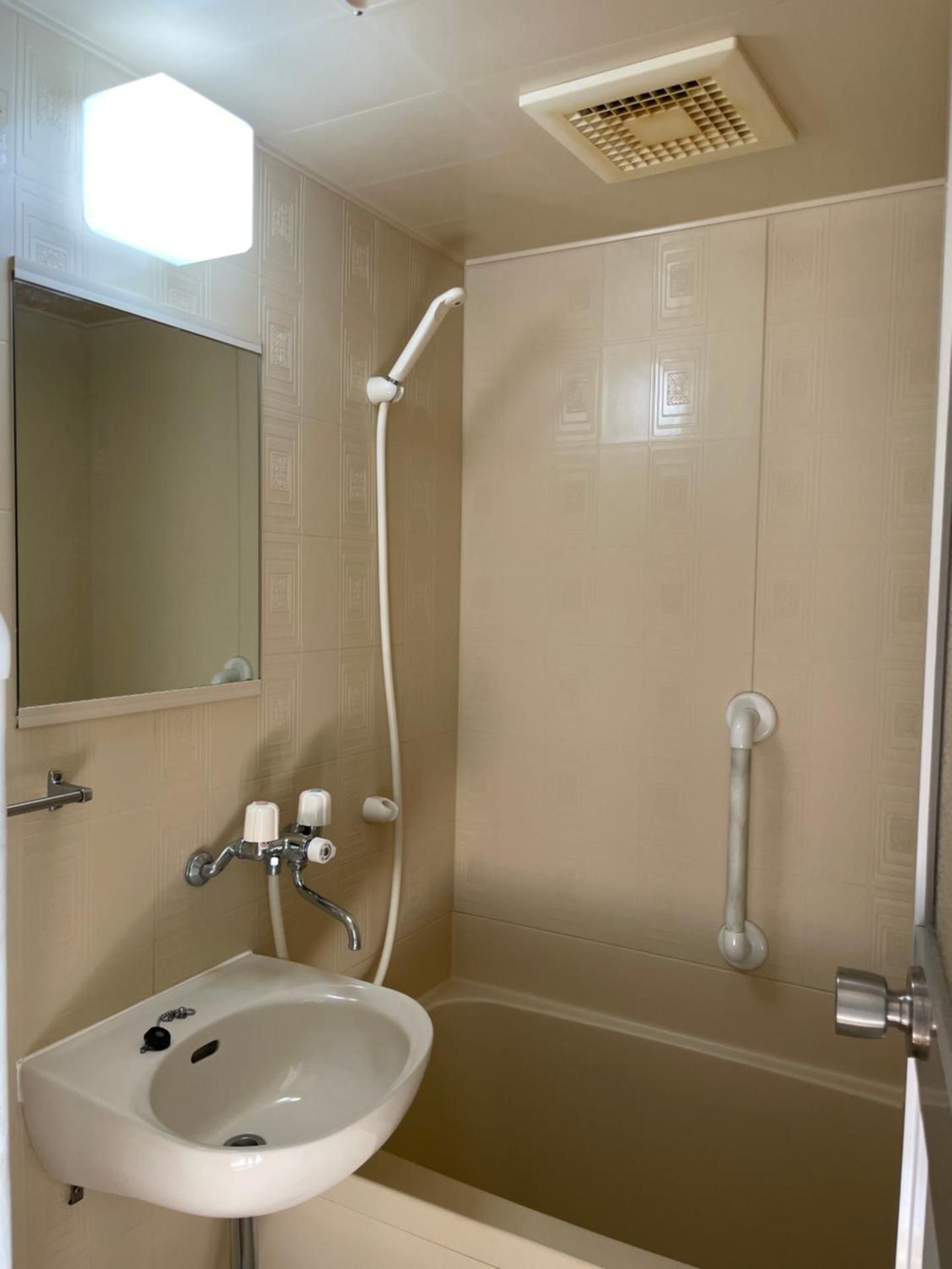 Business King Room