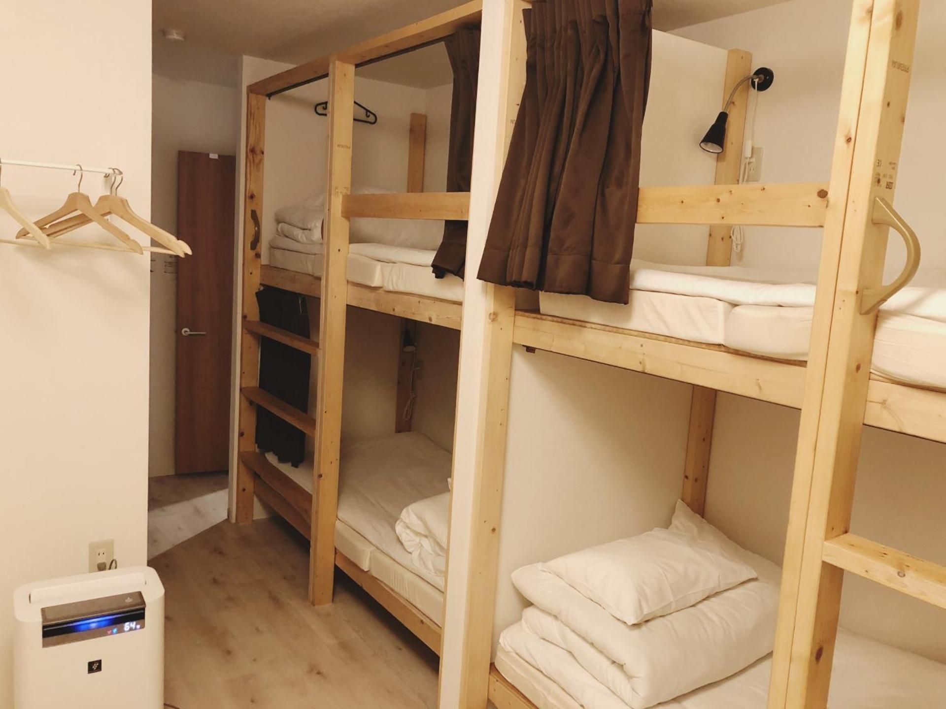 Bunk Bed in Mixed Dormitory Room