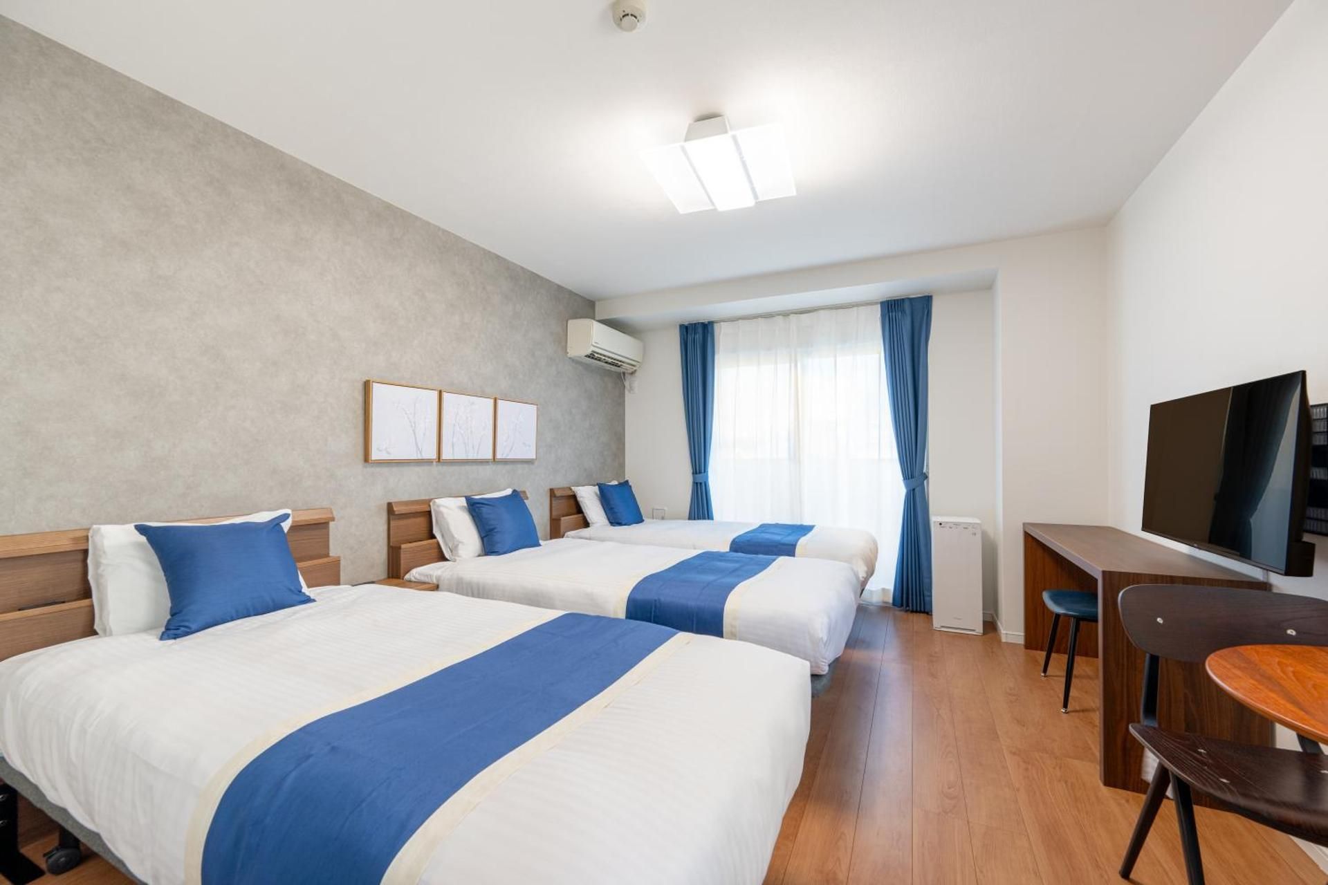 Comfort Triple Room