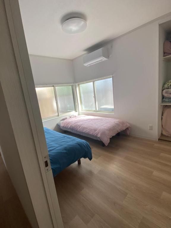 Deluxe Double Room (2 Adults + 1 Child)