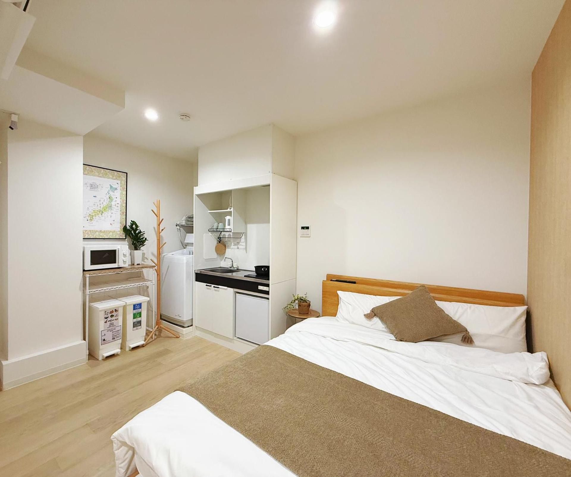 Double Room with Private Bathroom
