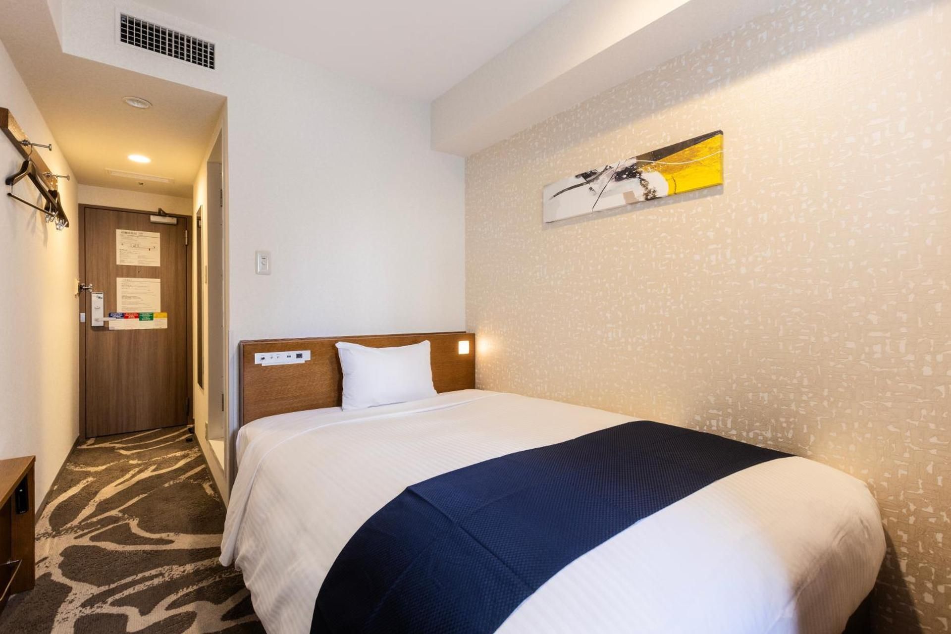 Single Room - Non-Smoking (Renewal Floor)