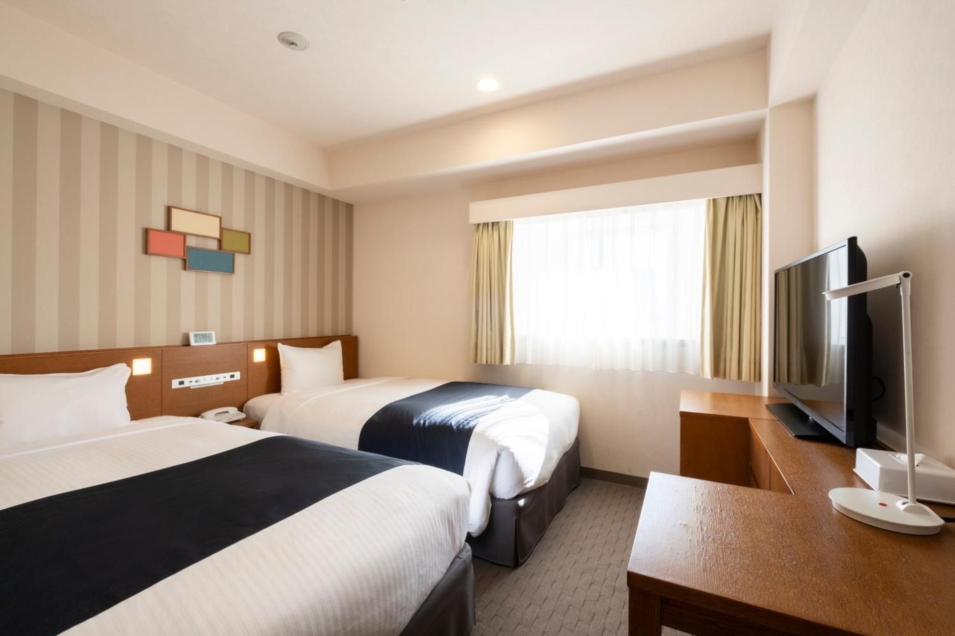 Twin Room - Non-Smoking
