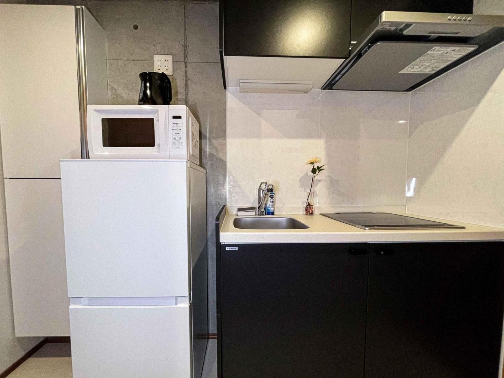 One-Bedroom Apartment - Non-Smoking