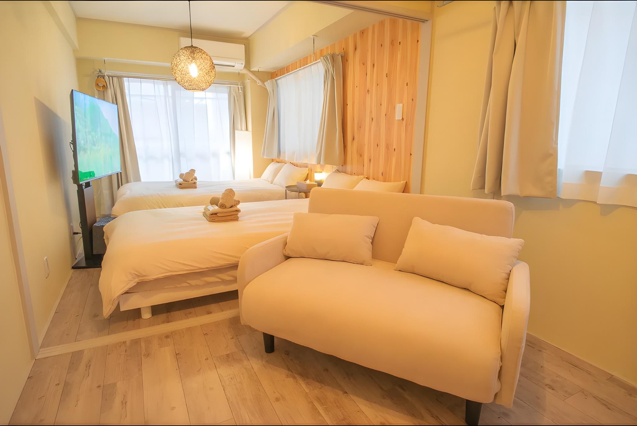 1 Bedroom and 1 Living Room
