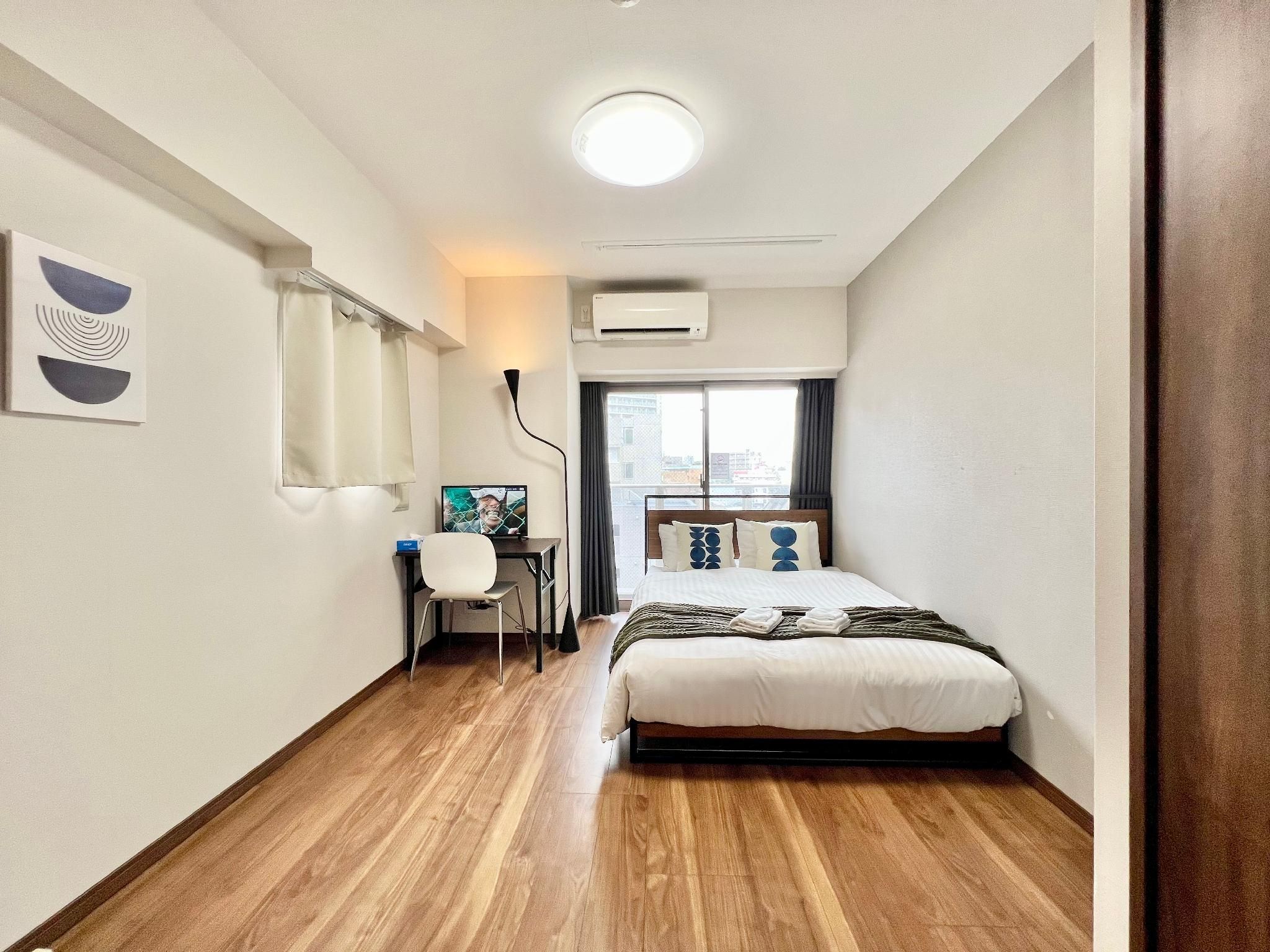 Room 803