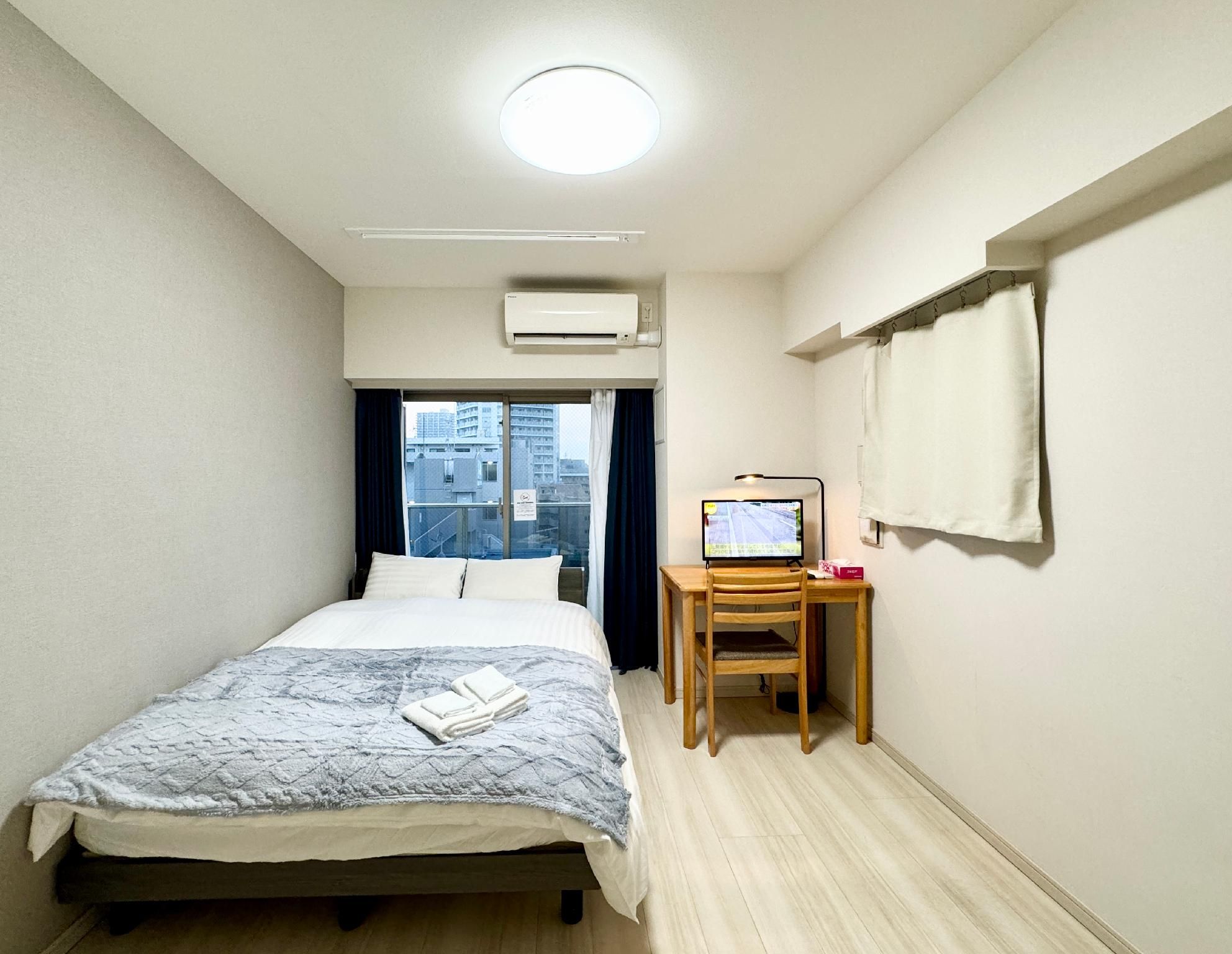 Room 904