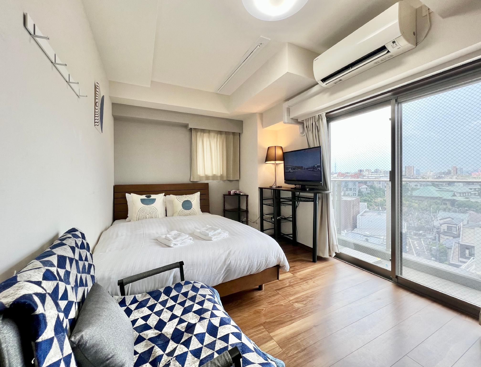 Room 802