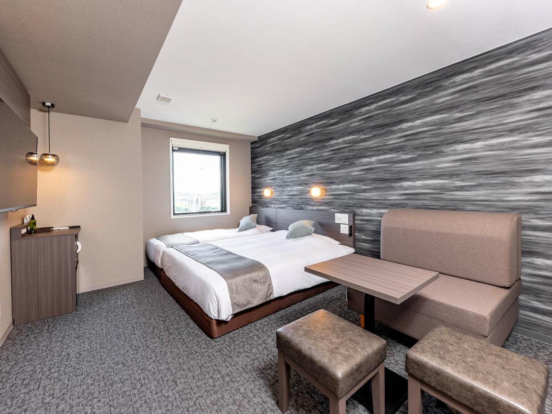 Twin Room with Extra Bed
