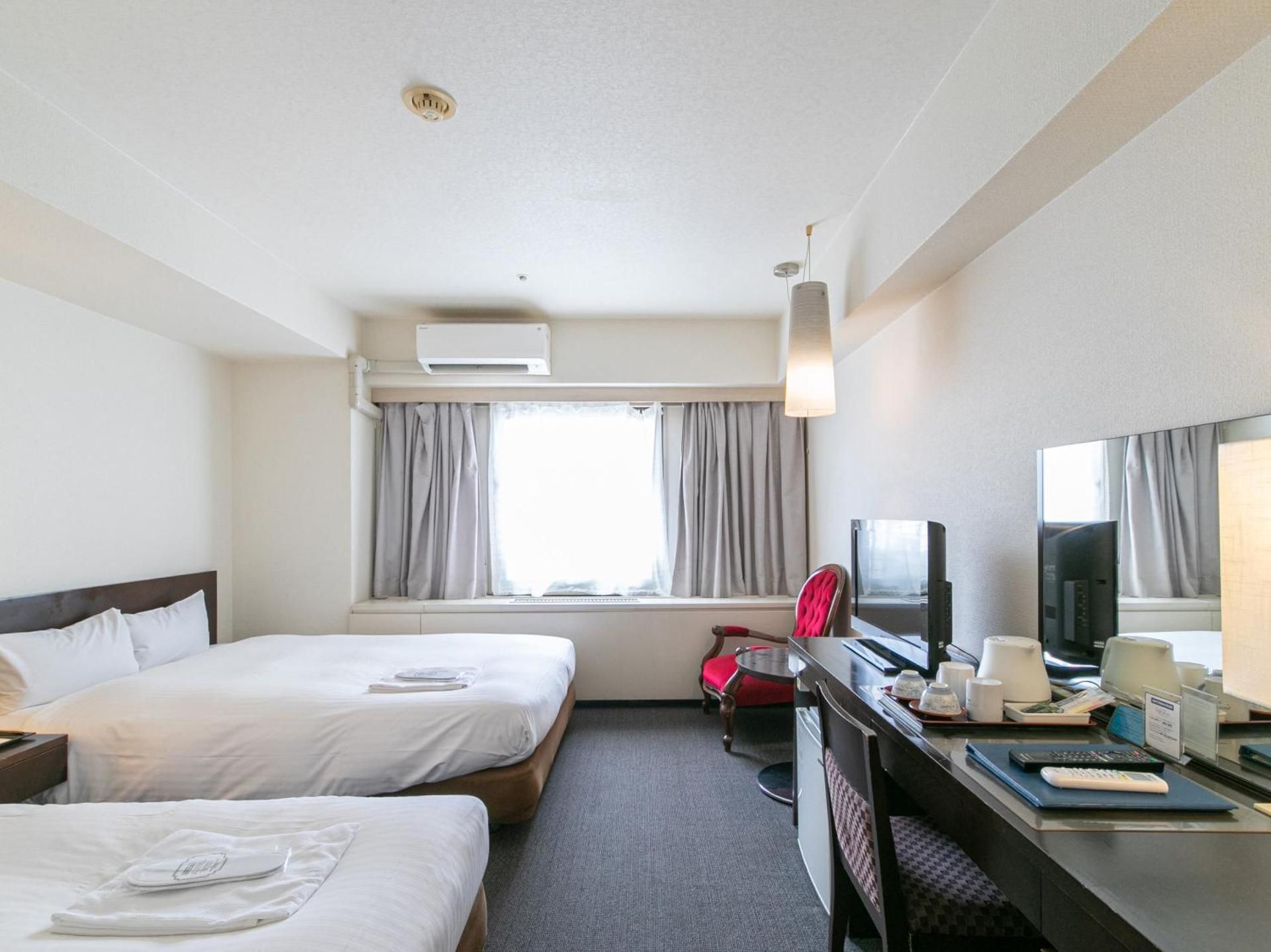 Small Twin Room
