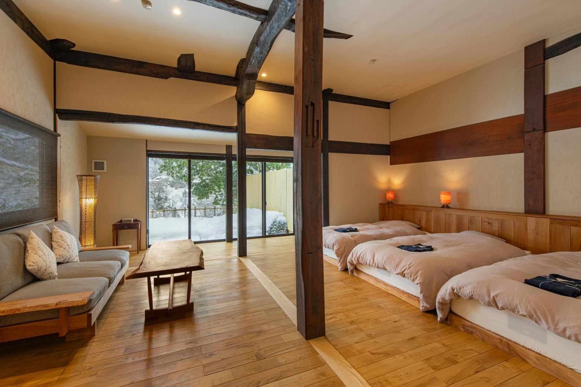 Suite with Hot Tub