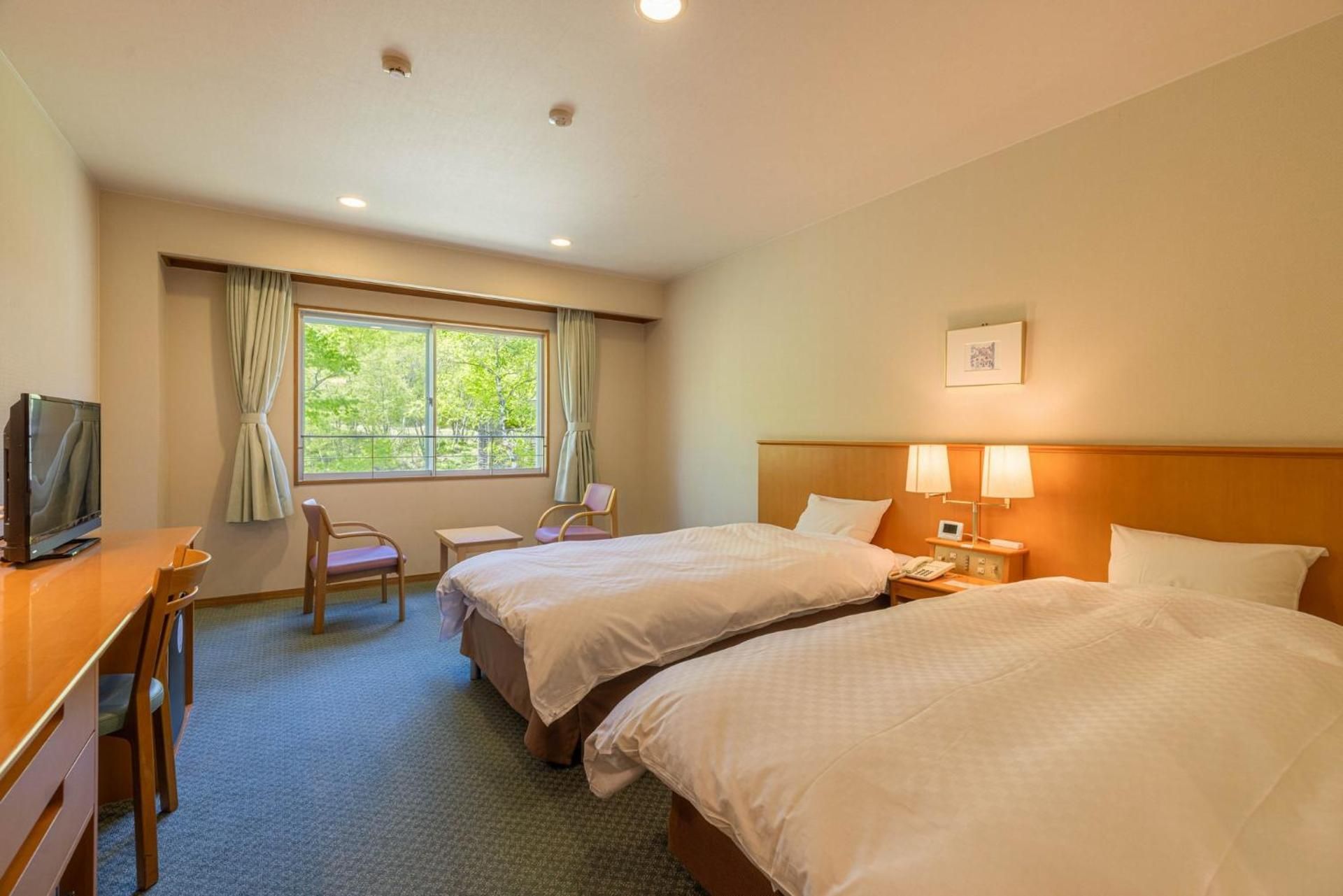 Twin Room with Shared Bathroom - Non-Smoking