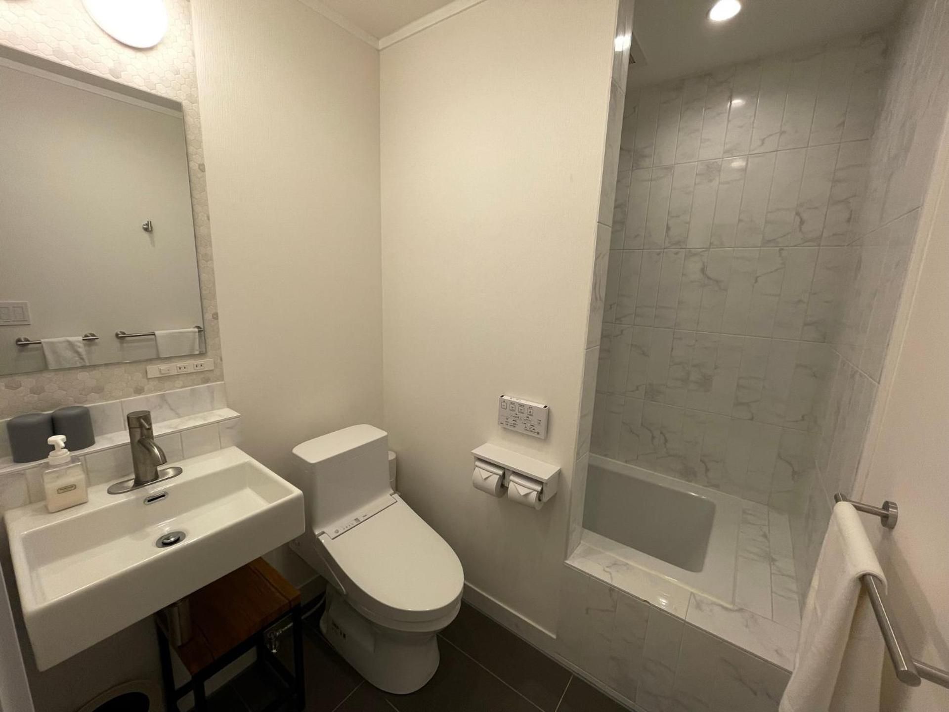 Hakobune Niseko - 8-room Chalets & 2-room Apartments Two-Bedroom Apartment 4