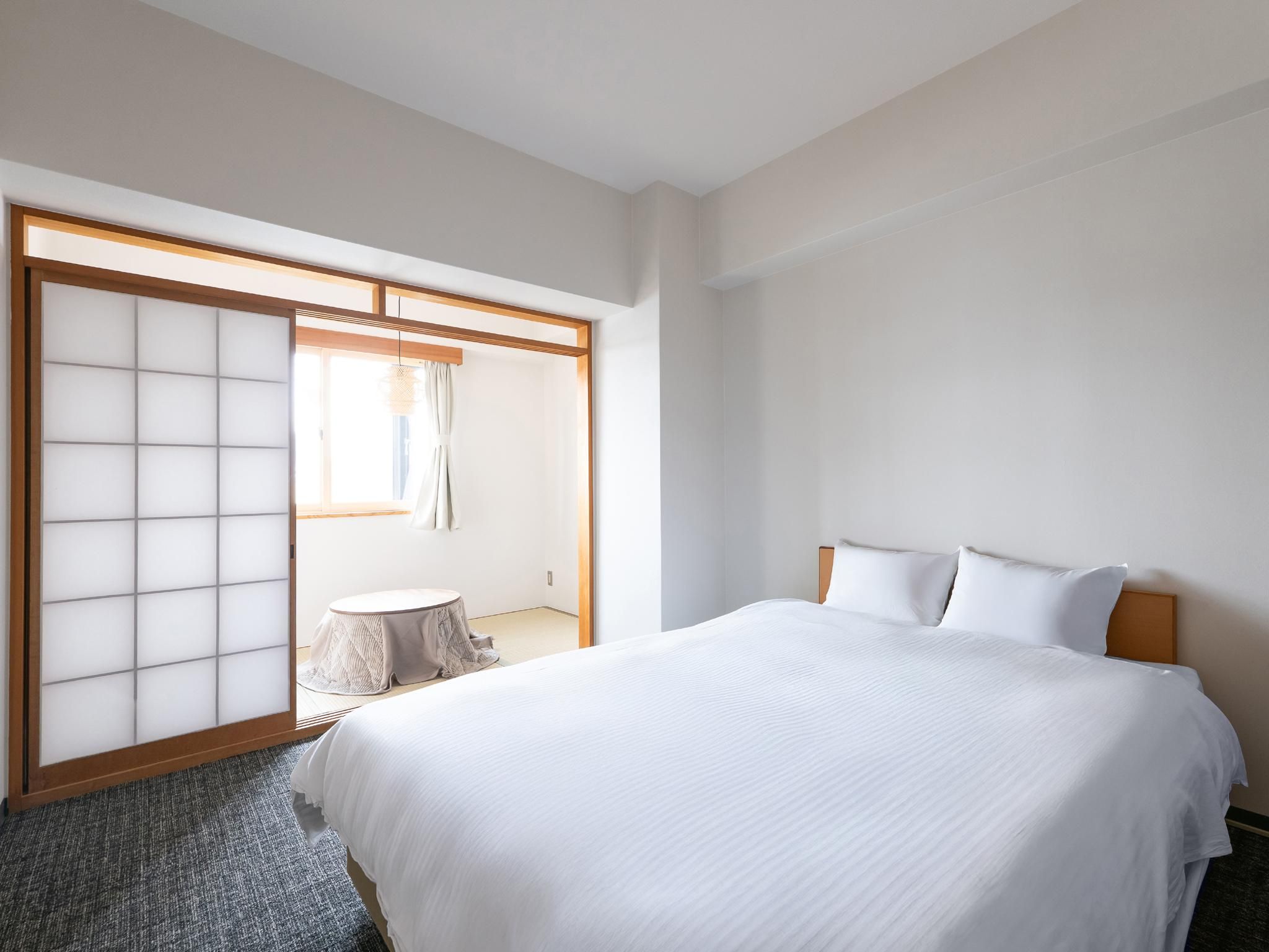 Superior One Bedroom Apartment