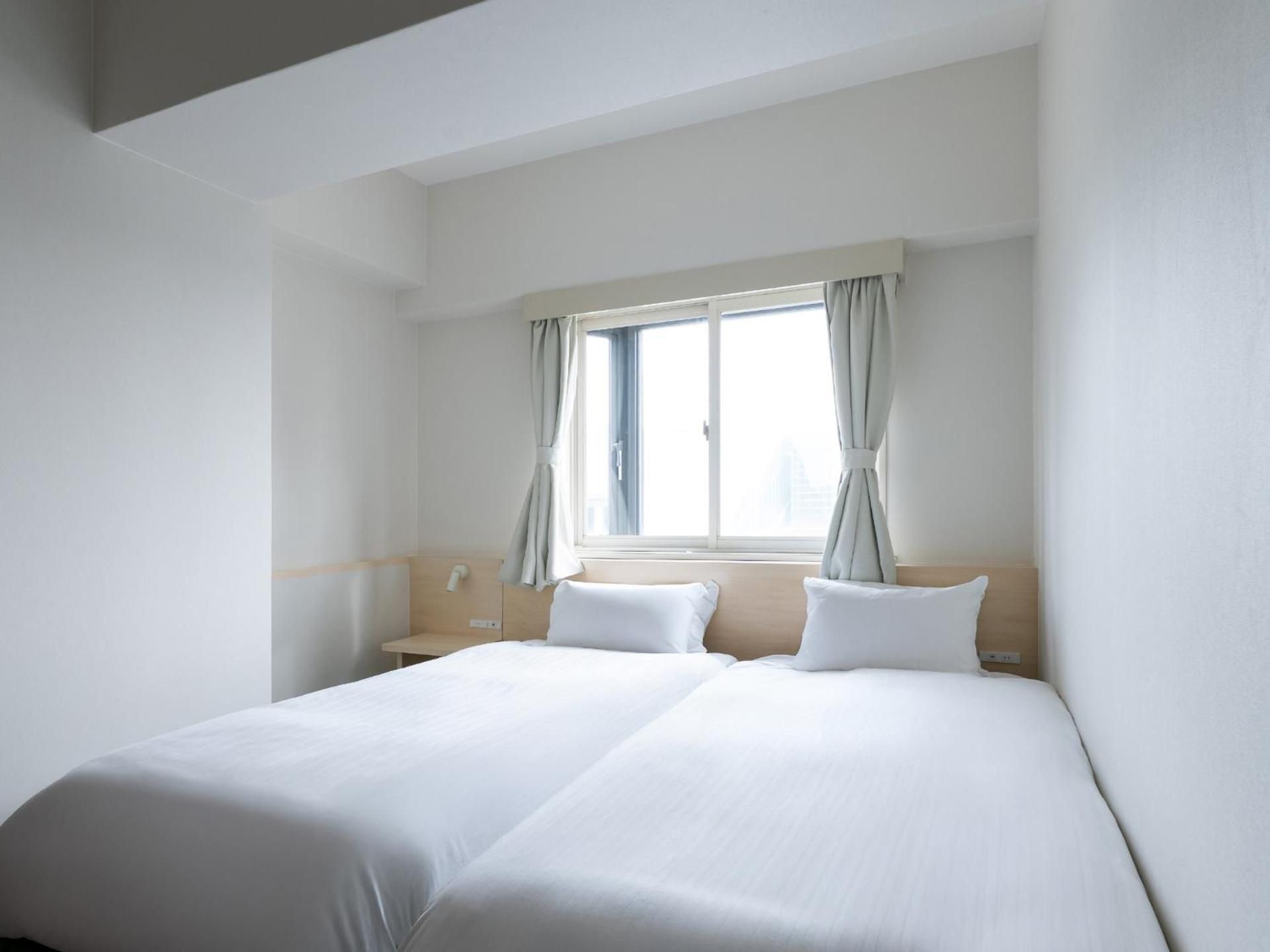 One-Bedroom Standard Apartment