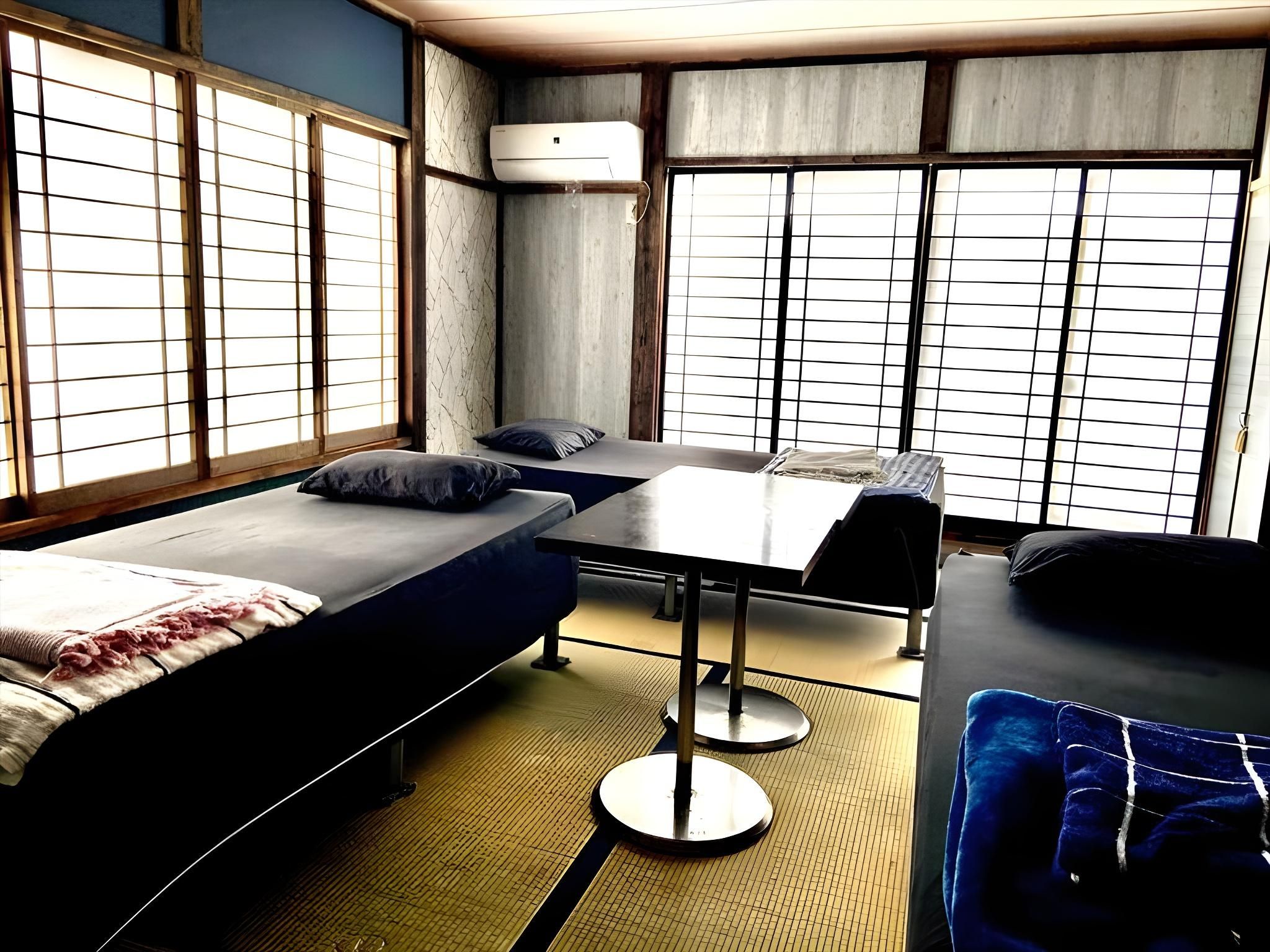 Twin Room with Shared Bathroom