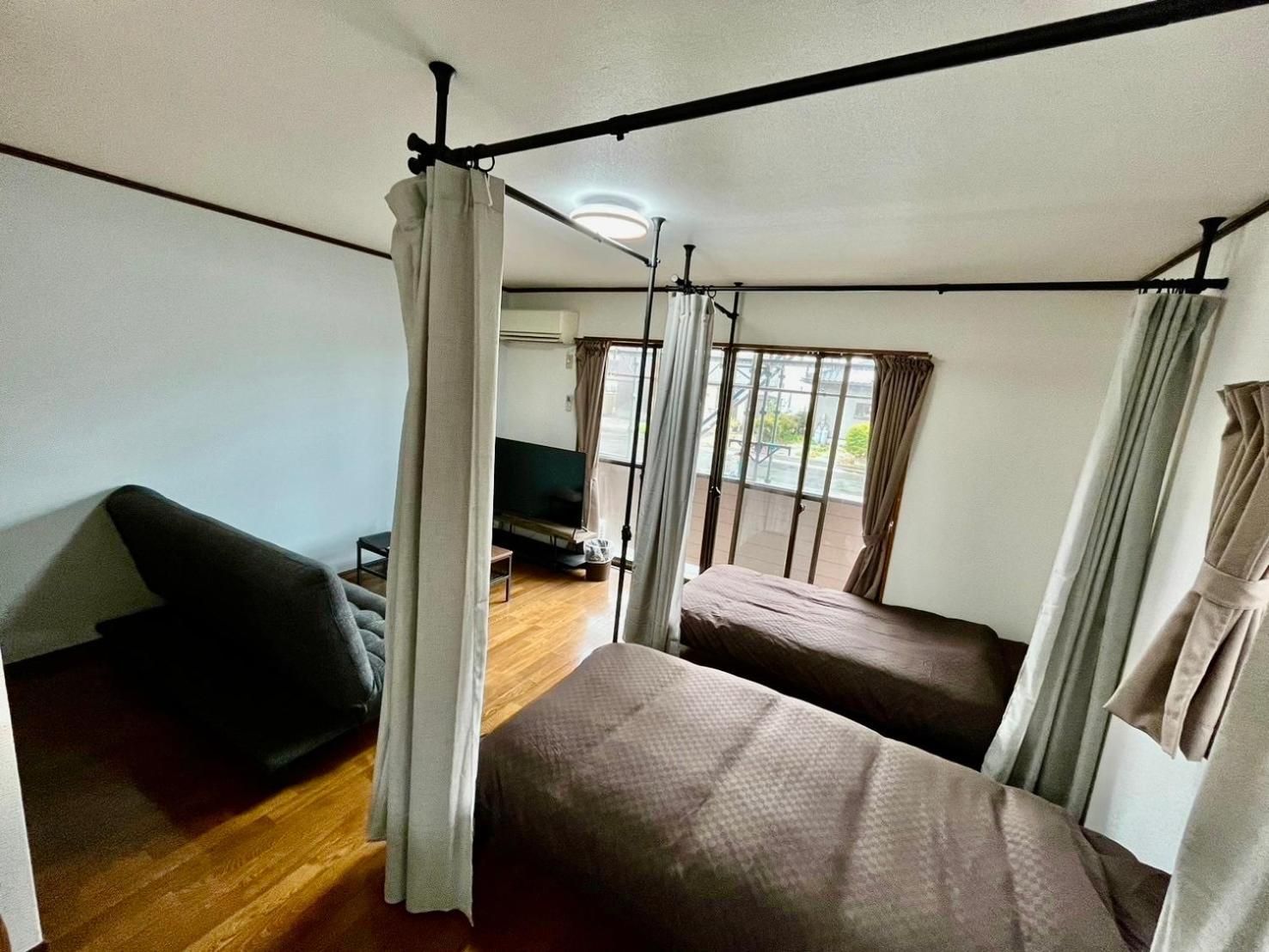 Economy Triple Room