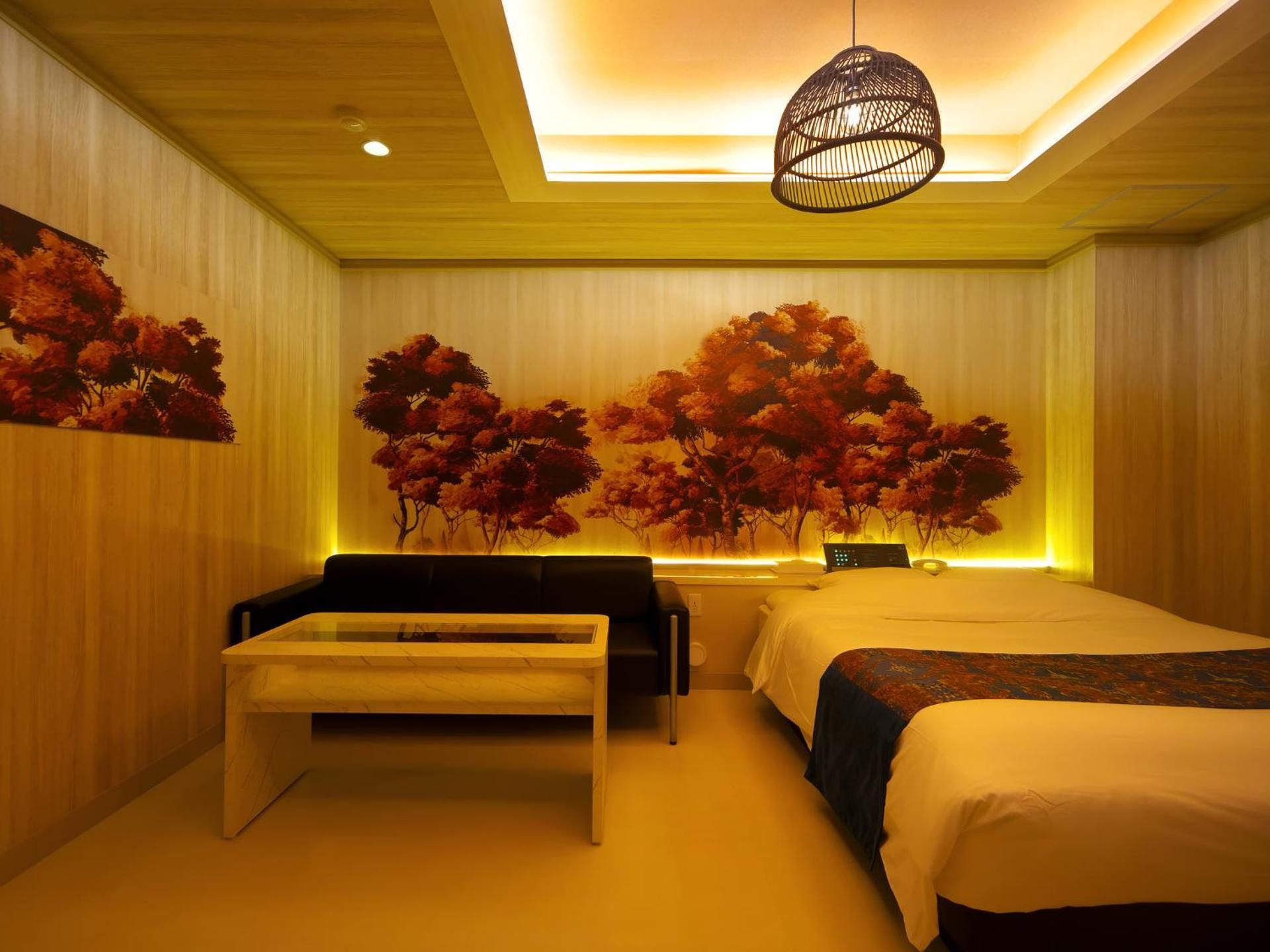Royal Room【Smoking】