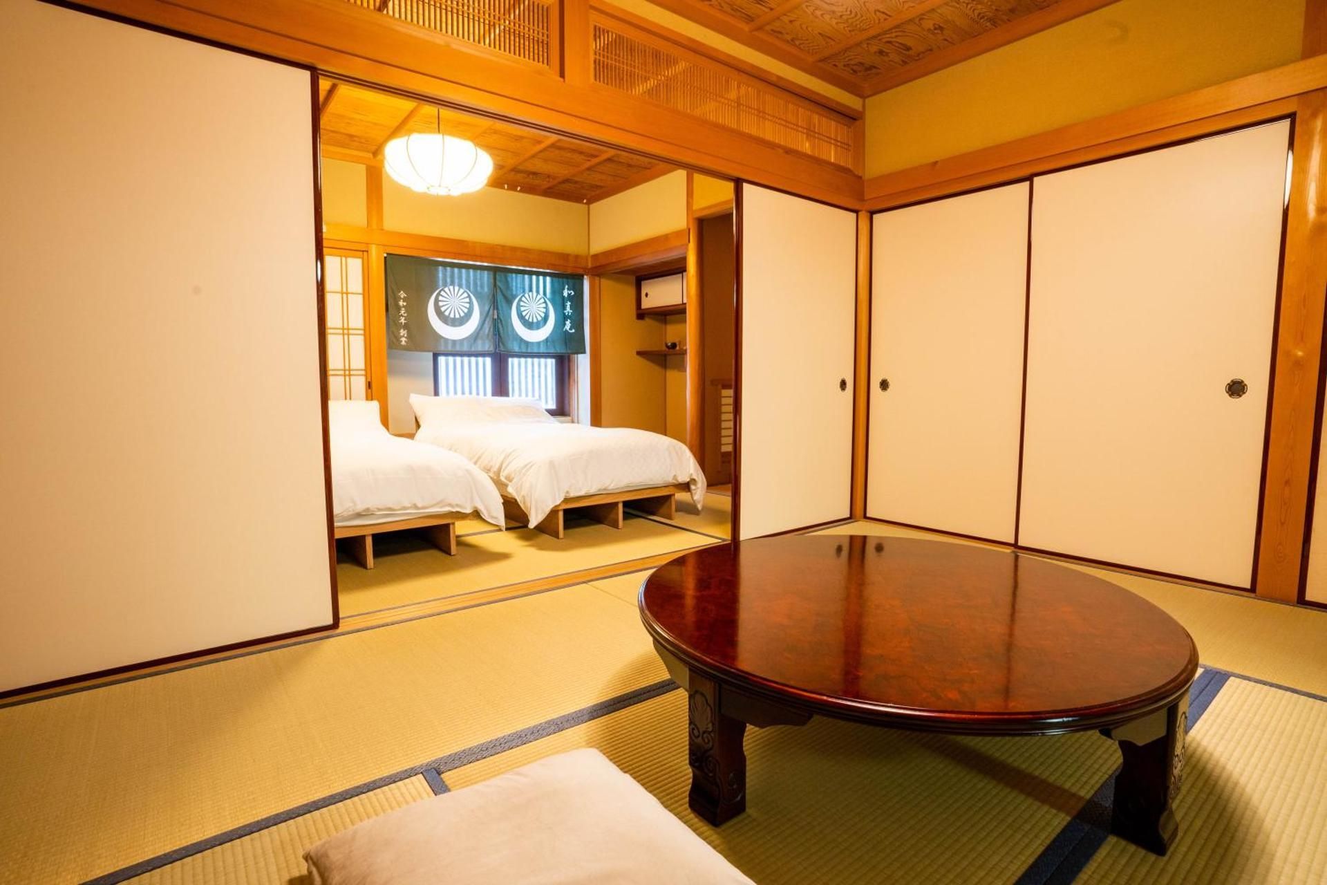 Deluxe Family Suite