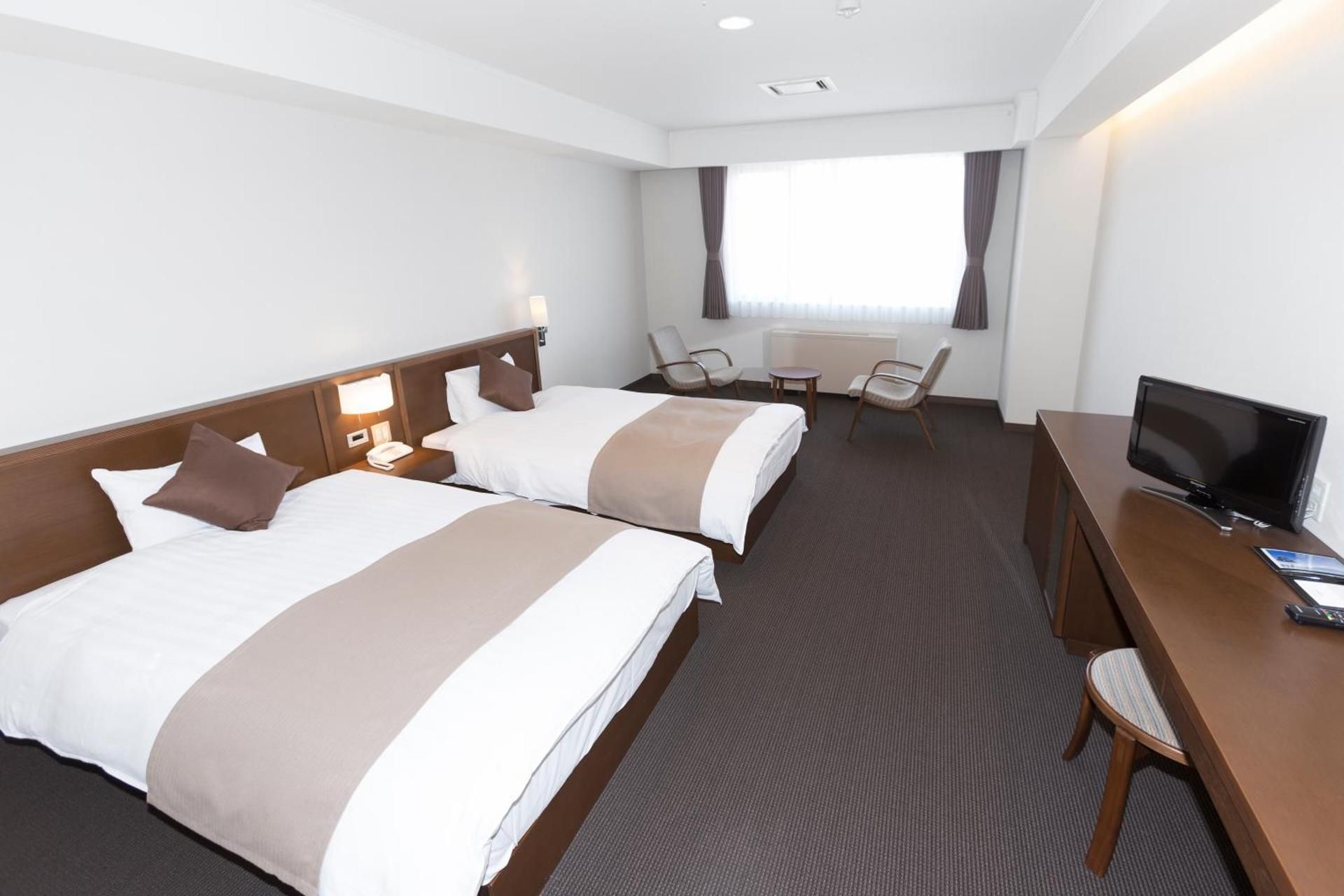 Twin Room - Non-Smoking