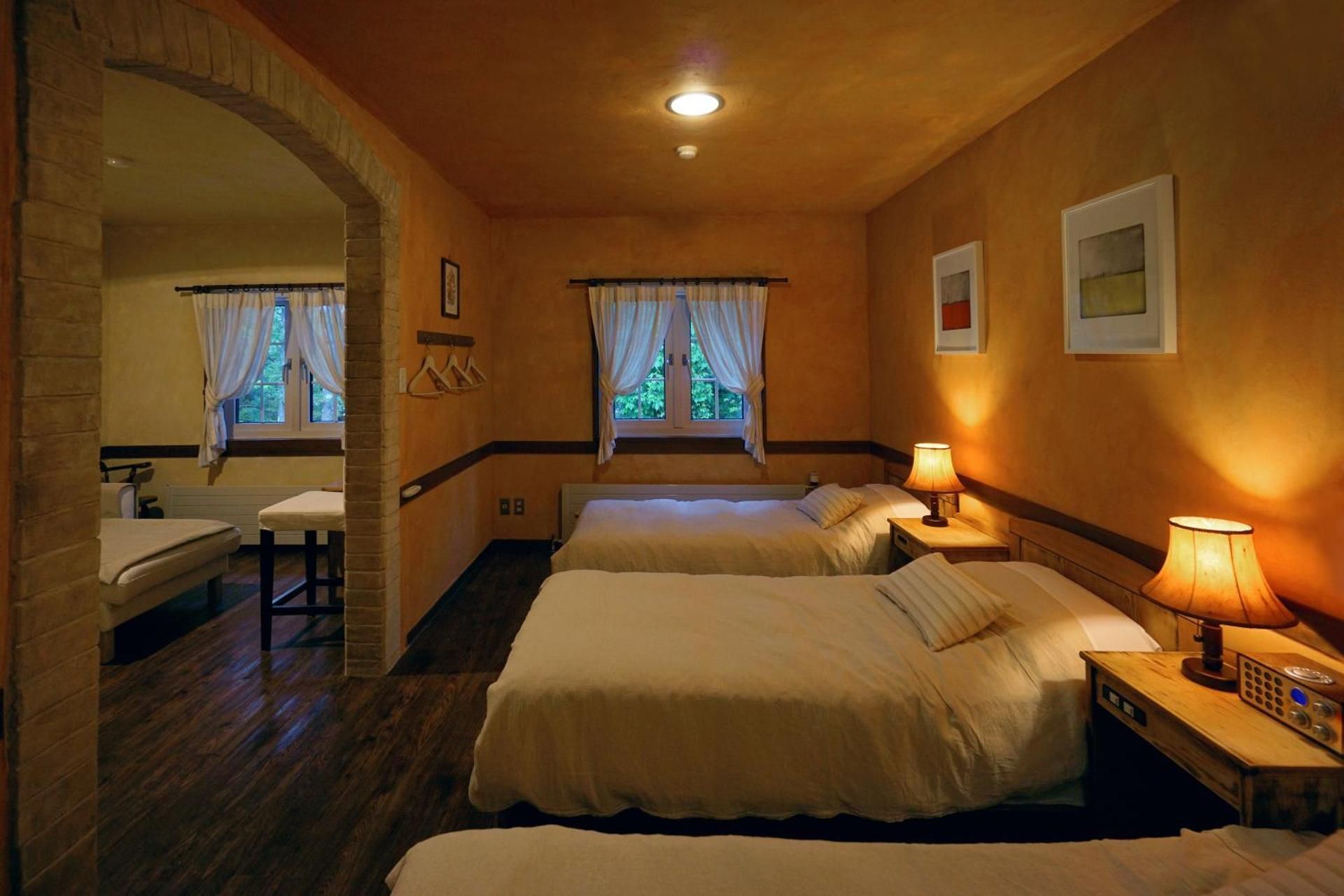 Triple Room
