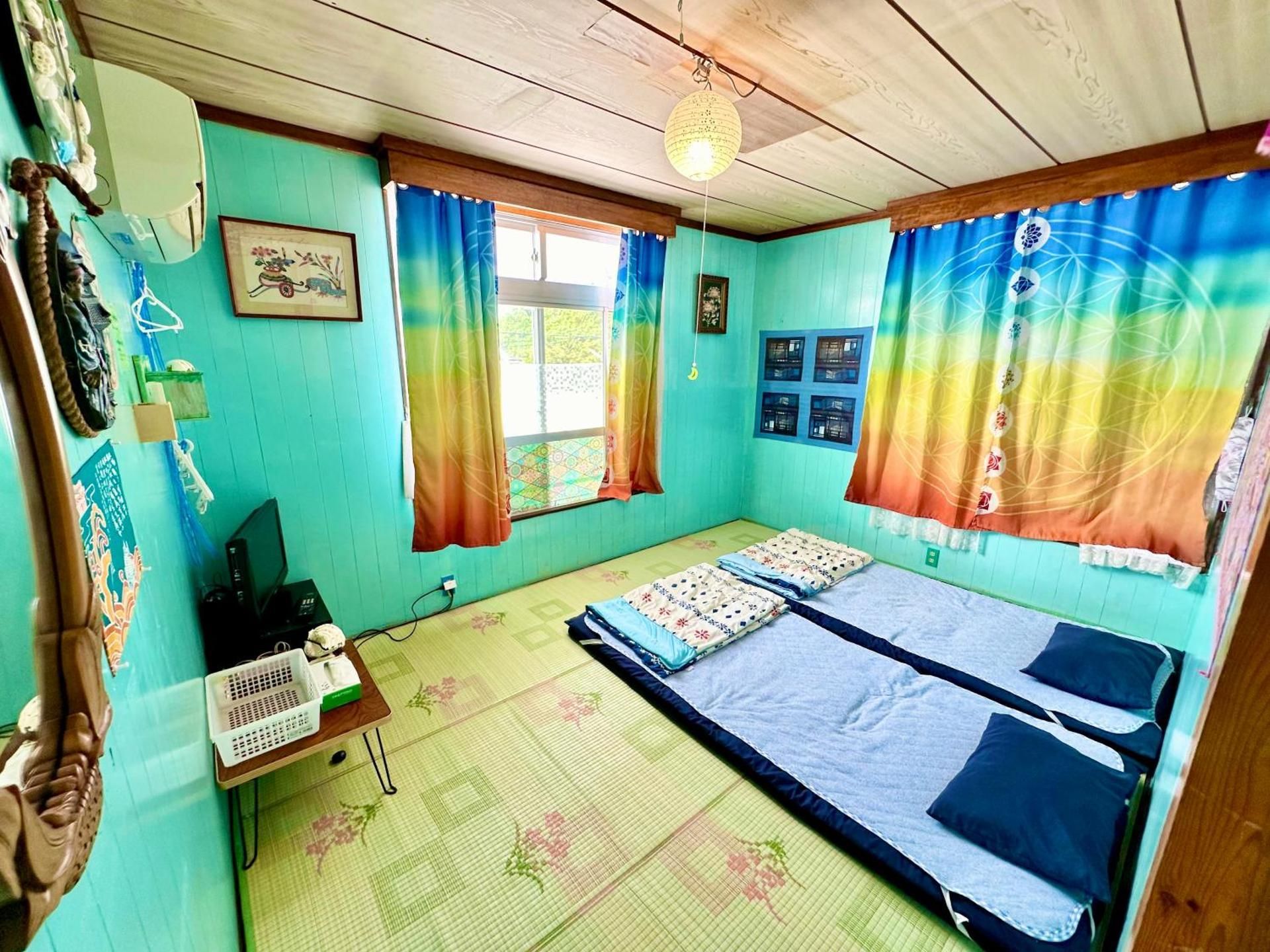 Japanese-Style Room