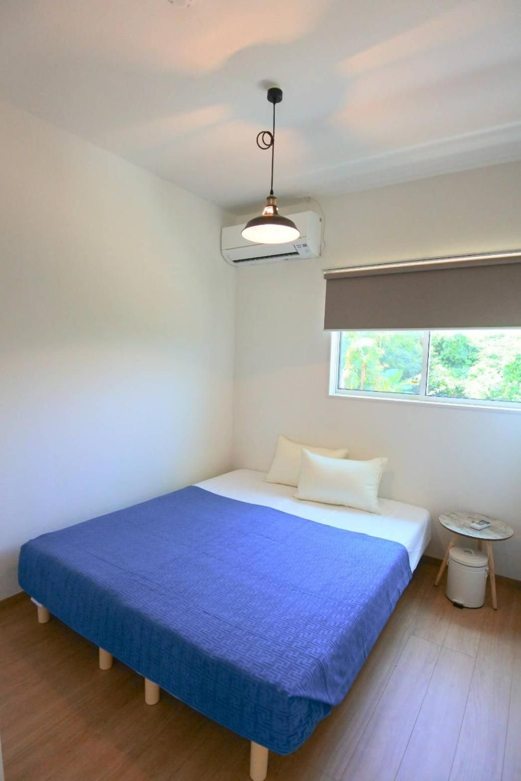 Twin Room with Shared Bathroom