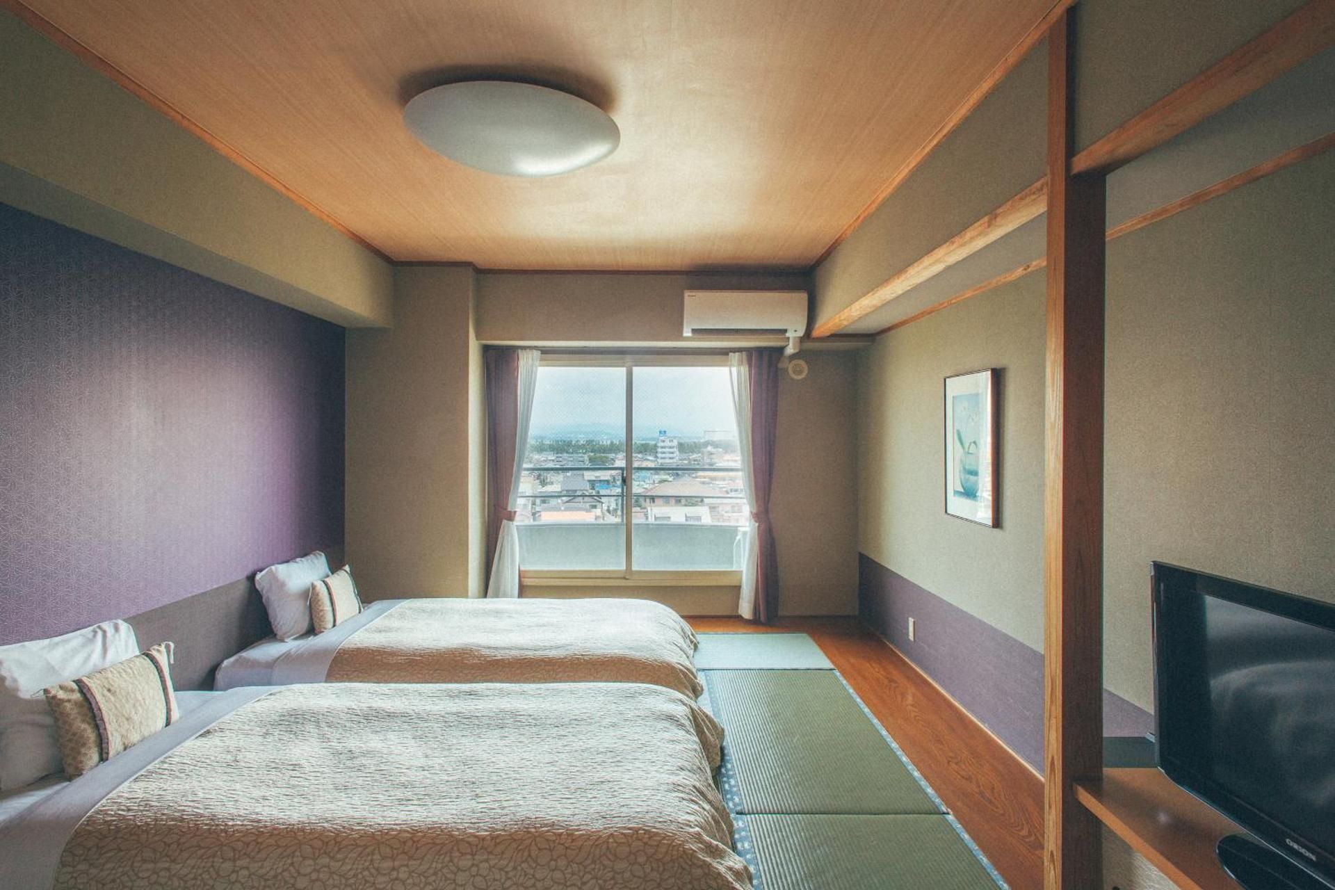 Twin Room with Tatami Floor with City View - Non-Smoking