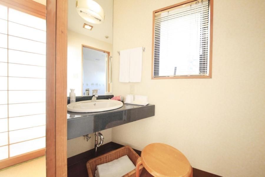 Japanese-Style Twin Room
