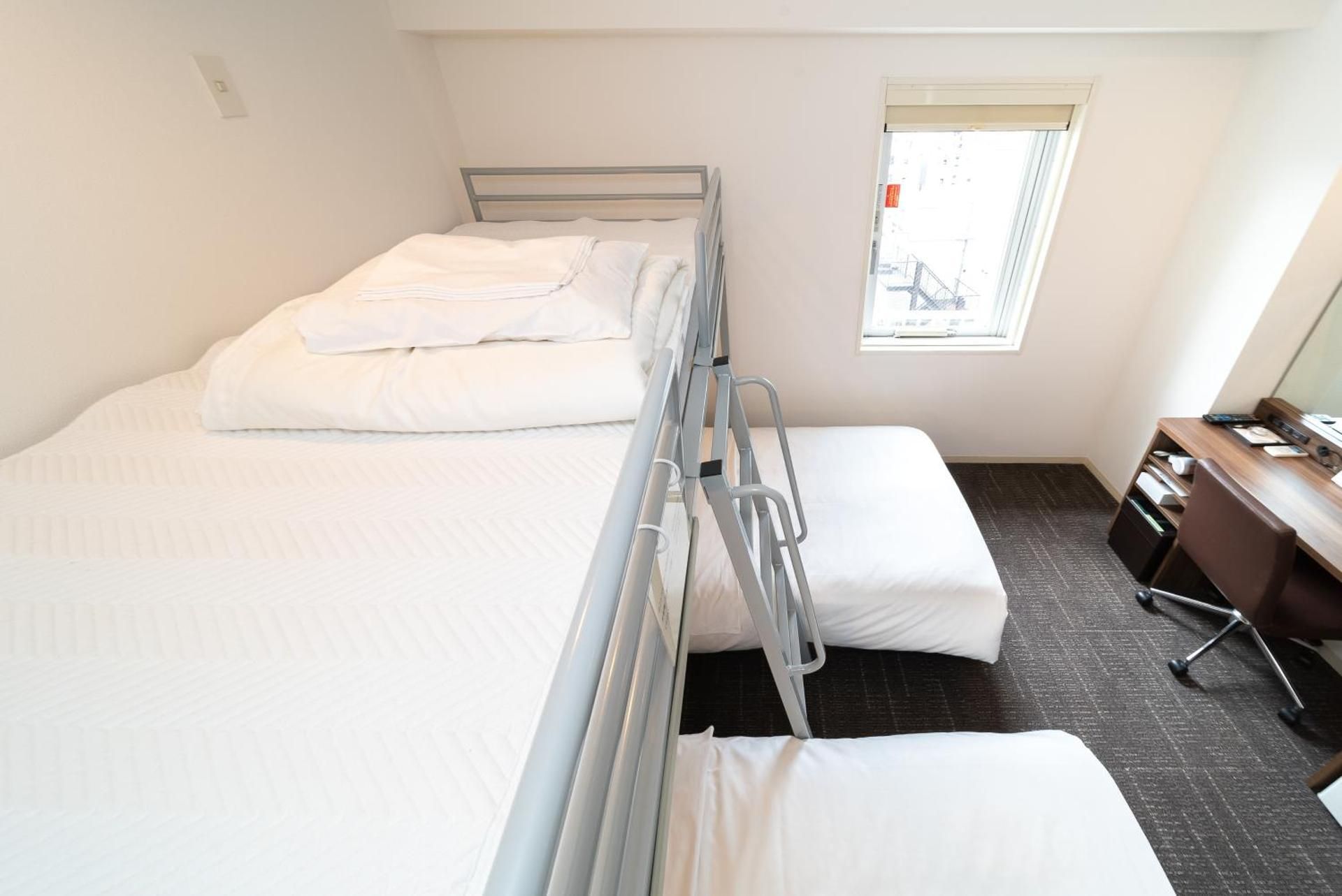 Twin Room with Loft Bed (3 Adults) - Non-Smoking