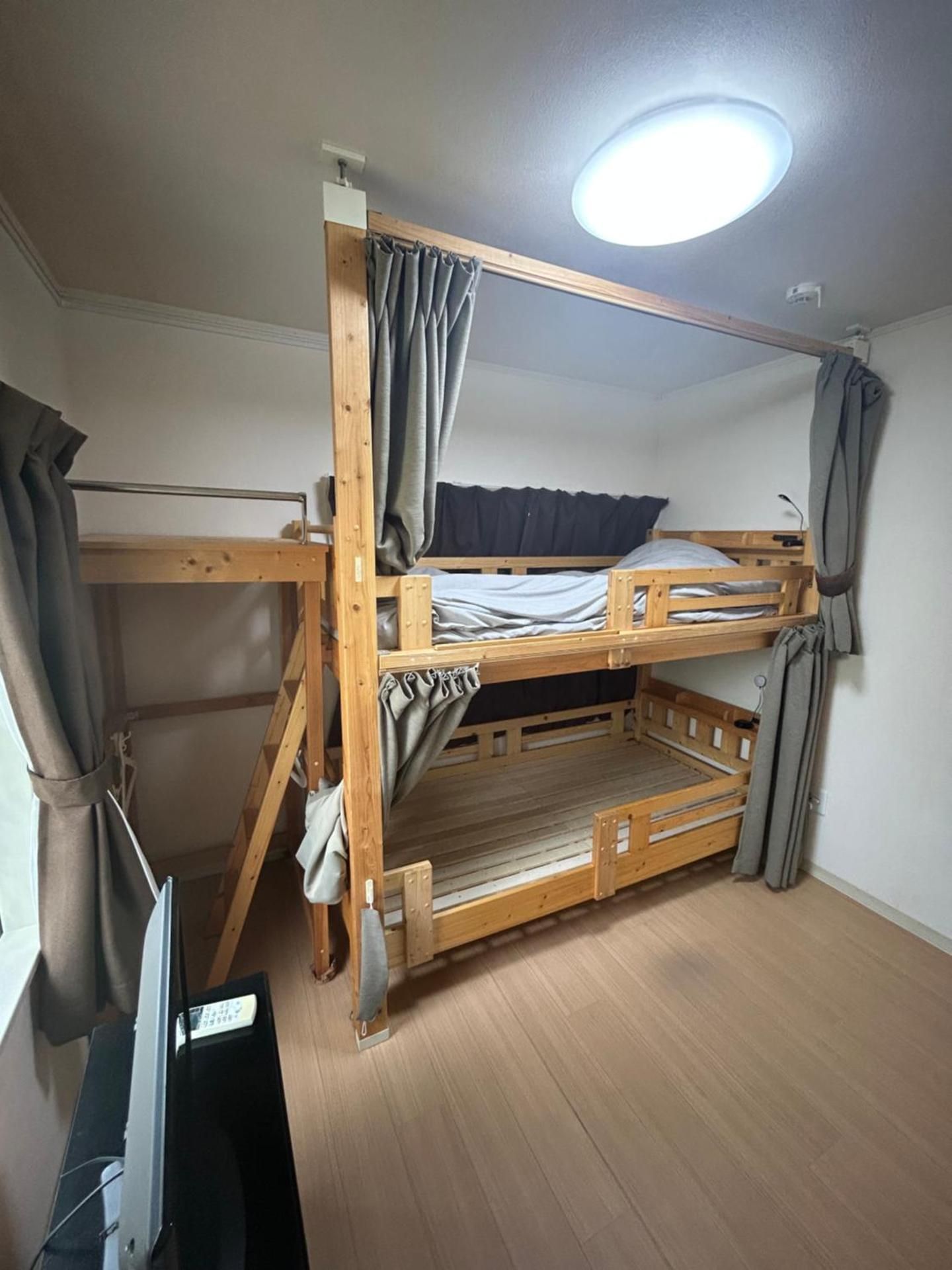Bunk Bed in Mixed Dormitory Room