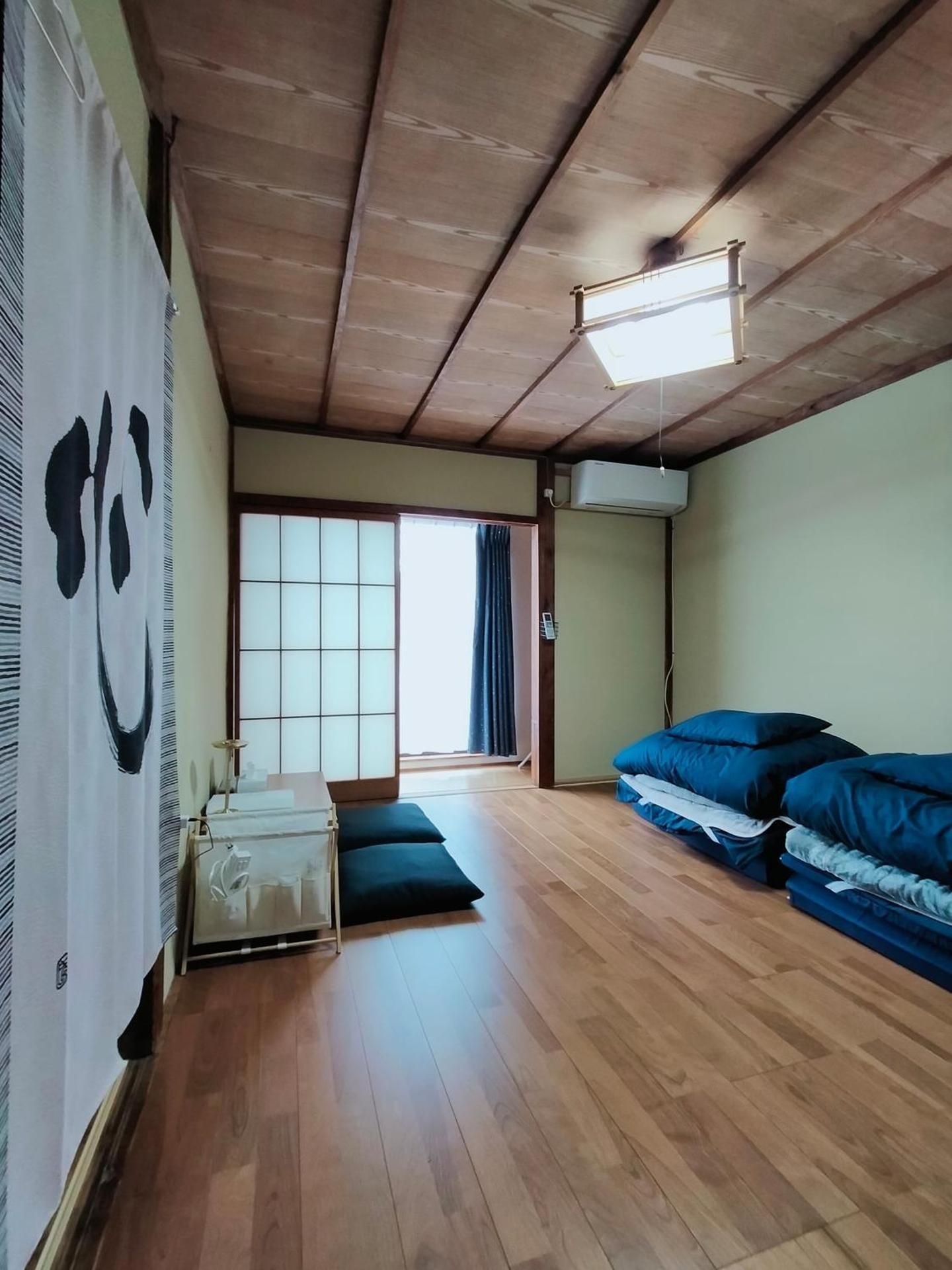 Economy Twin Room
