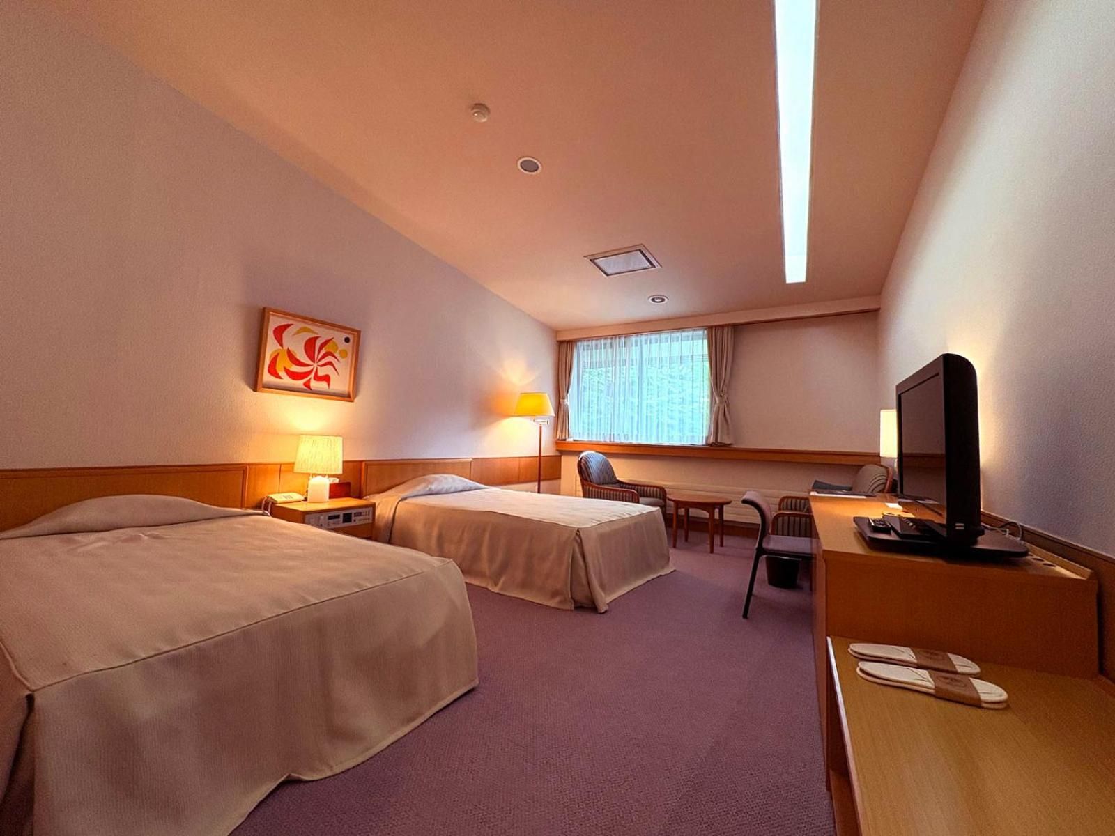 Standard Twin Room