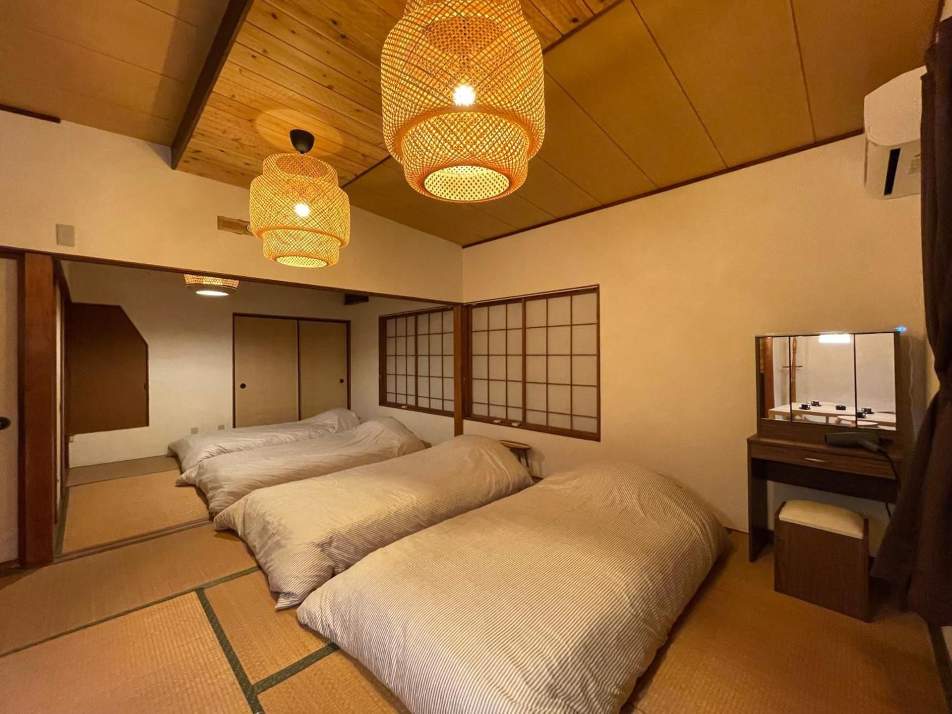 Quadruple Room with Shared Bathroom