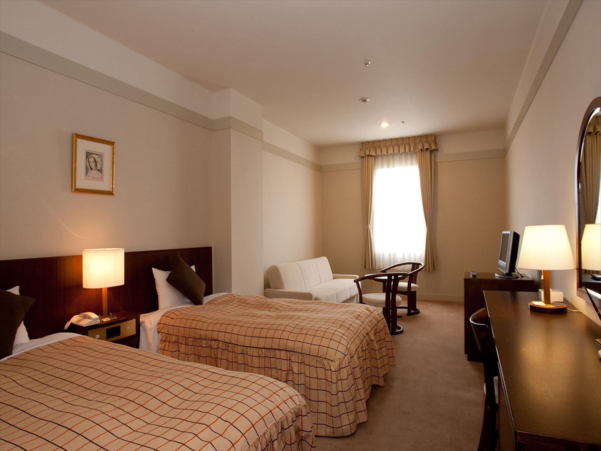 Deluxe Twin Room
