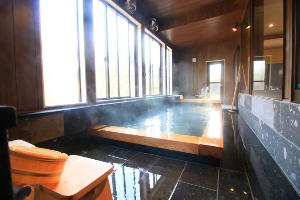 Suite with Spa Bath