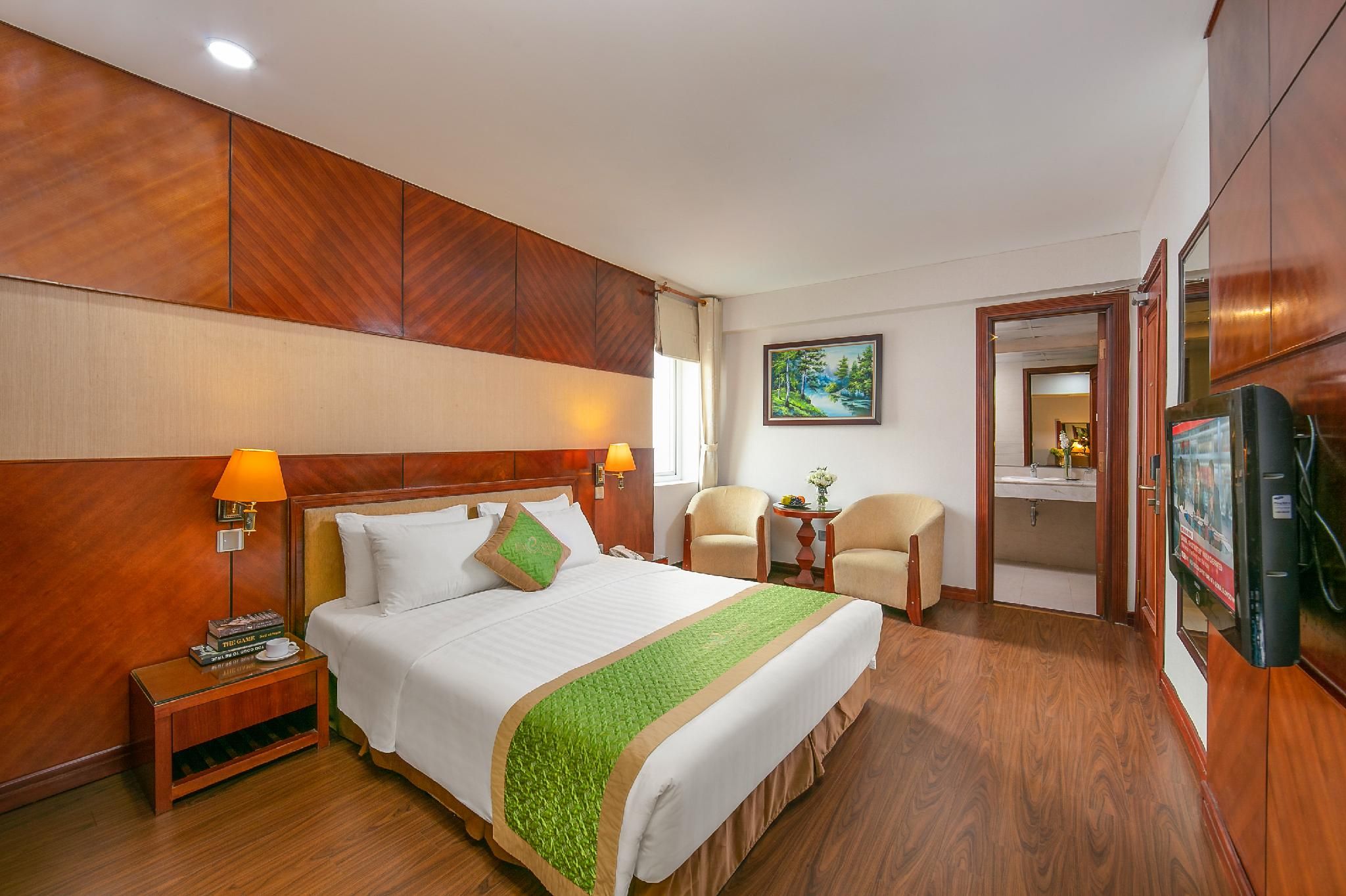 Deluxe Double or Twin Room with City View