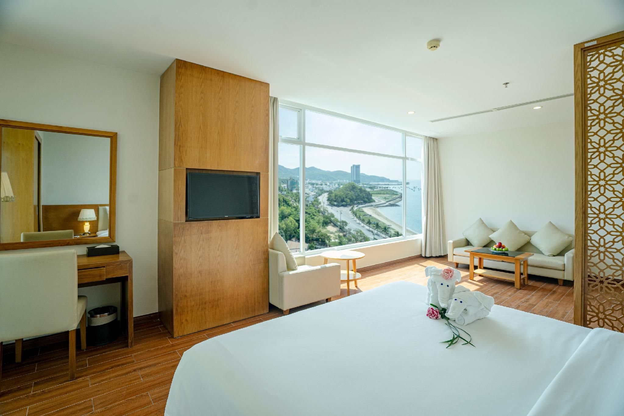 Executive Suite