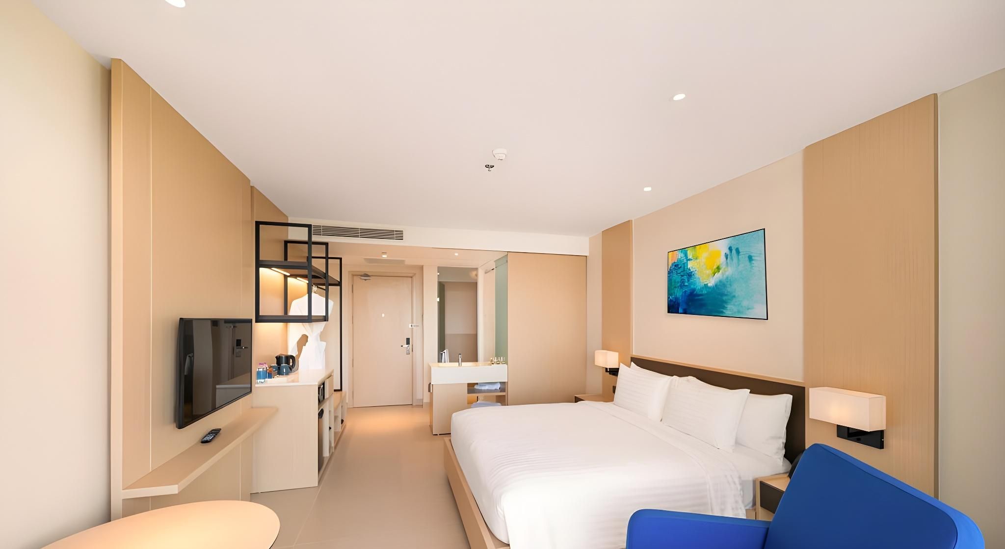 Deluxe Sea View Double or Twin Room with Balcony