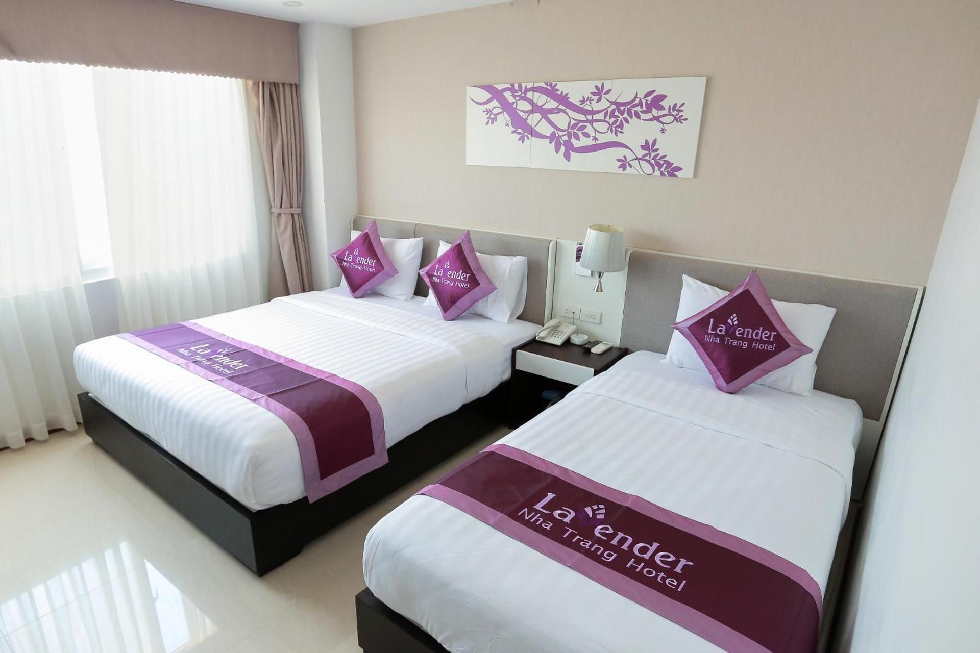 Deluxe Triple Room with Hill View