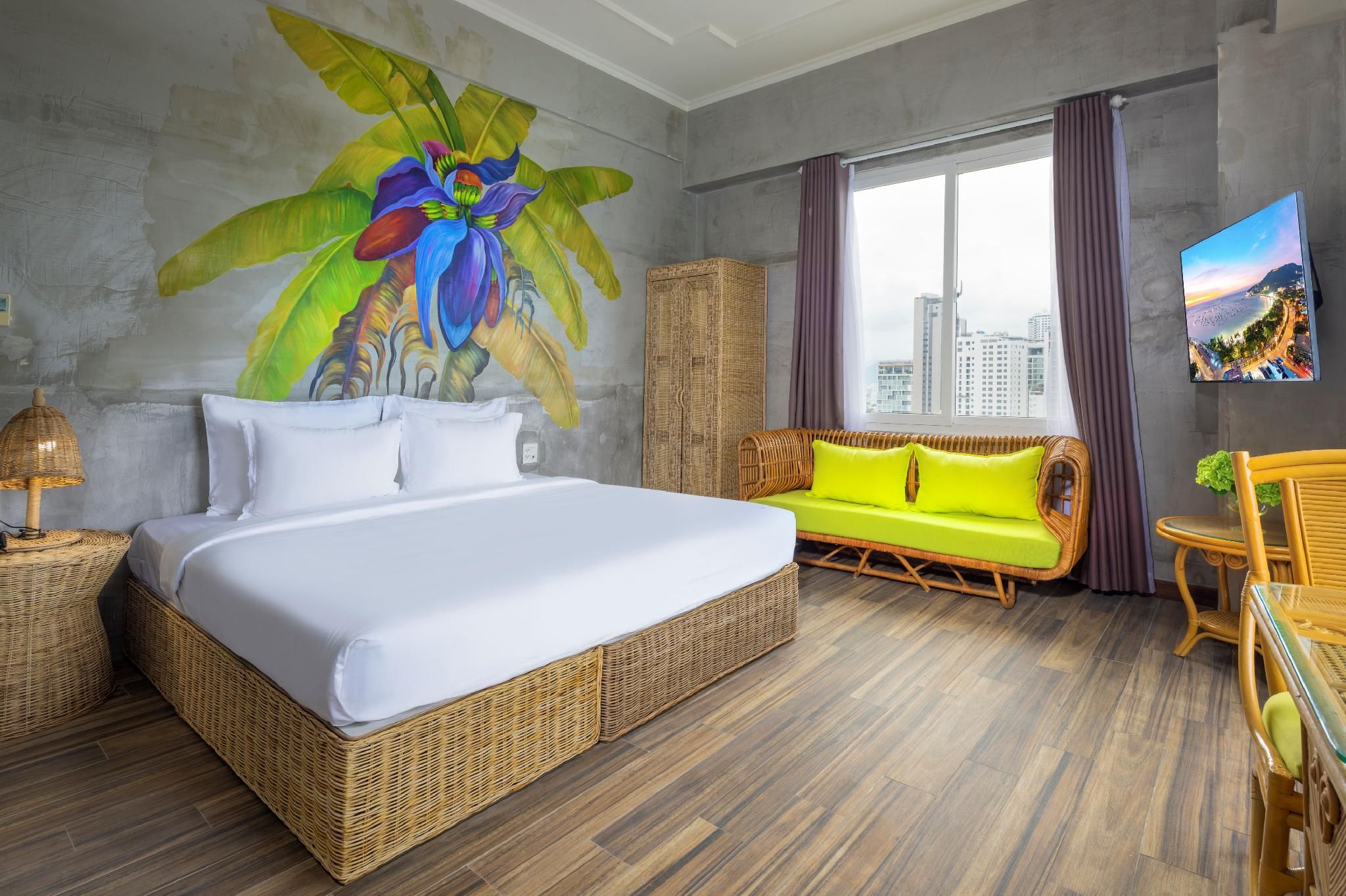 Deluxe Double Room with Balcony and Sea View