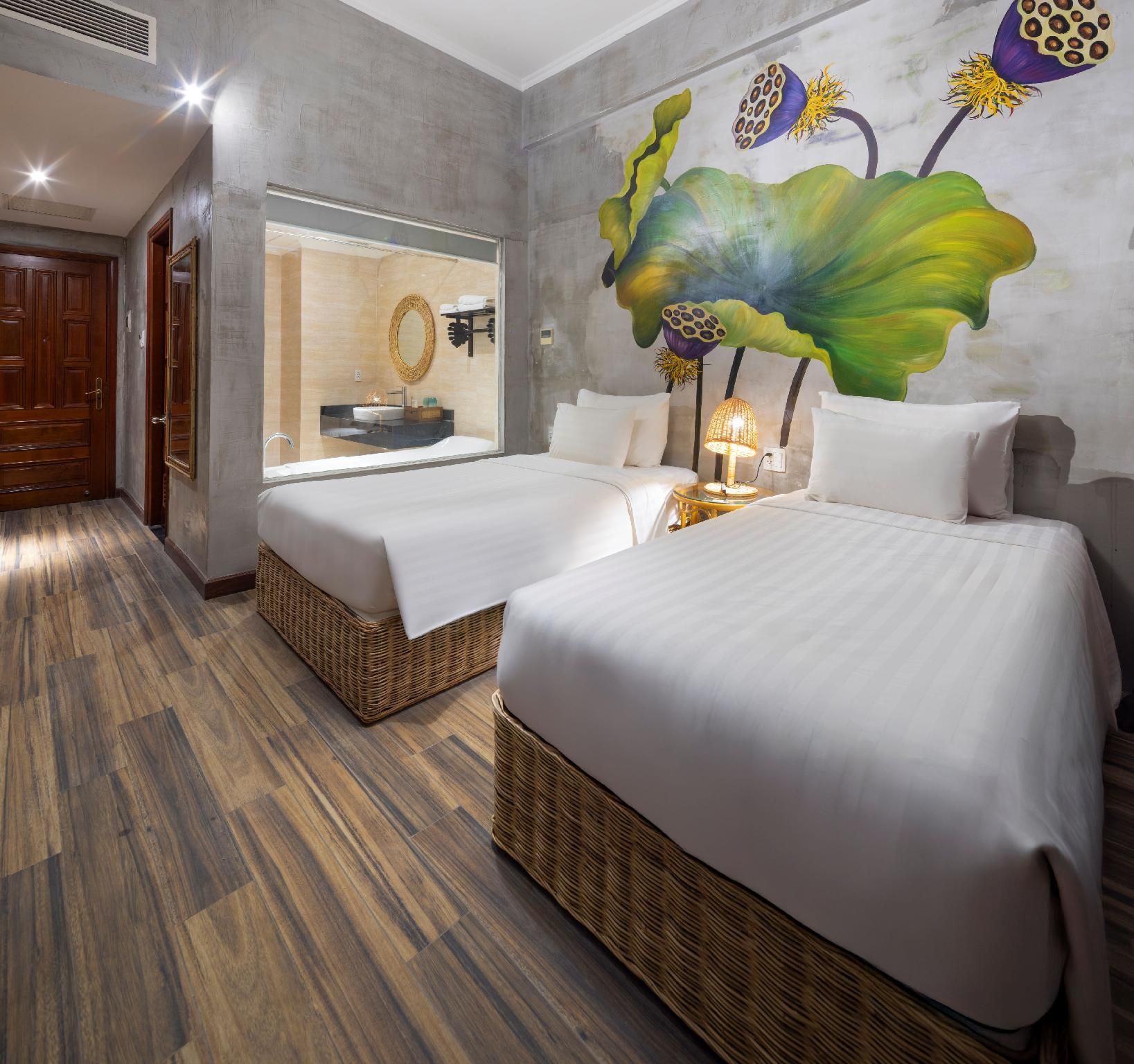 Superior Twin Room with City View